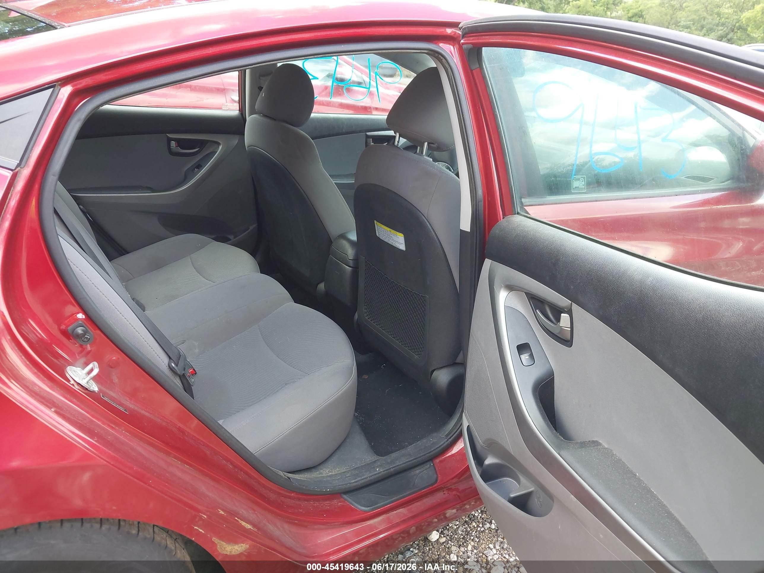 2015 Hyundai Elantra Se Red vin: 5NPDH4AE2FH609923