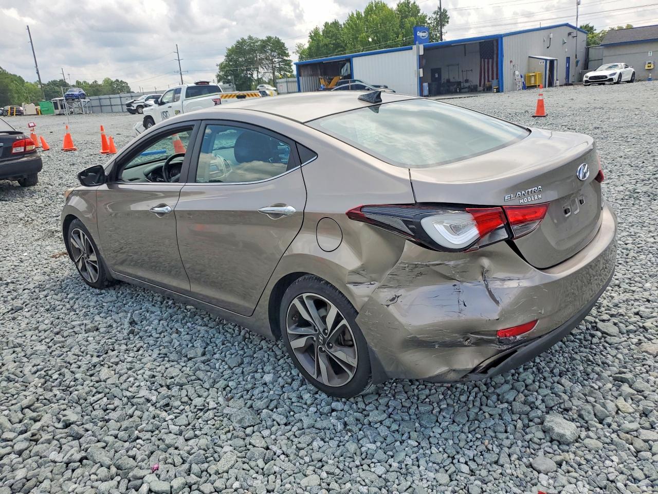 2015 Hyundai Elantra Limited Gold vin: 5NPDH4AE2FH610702