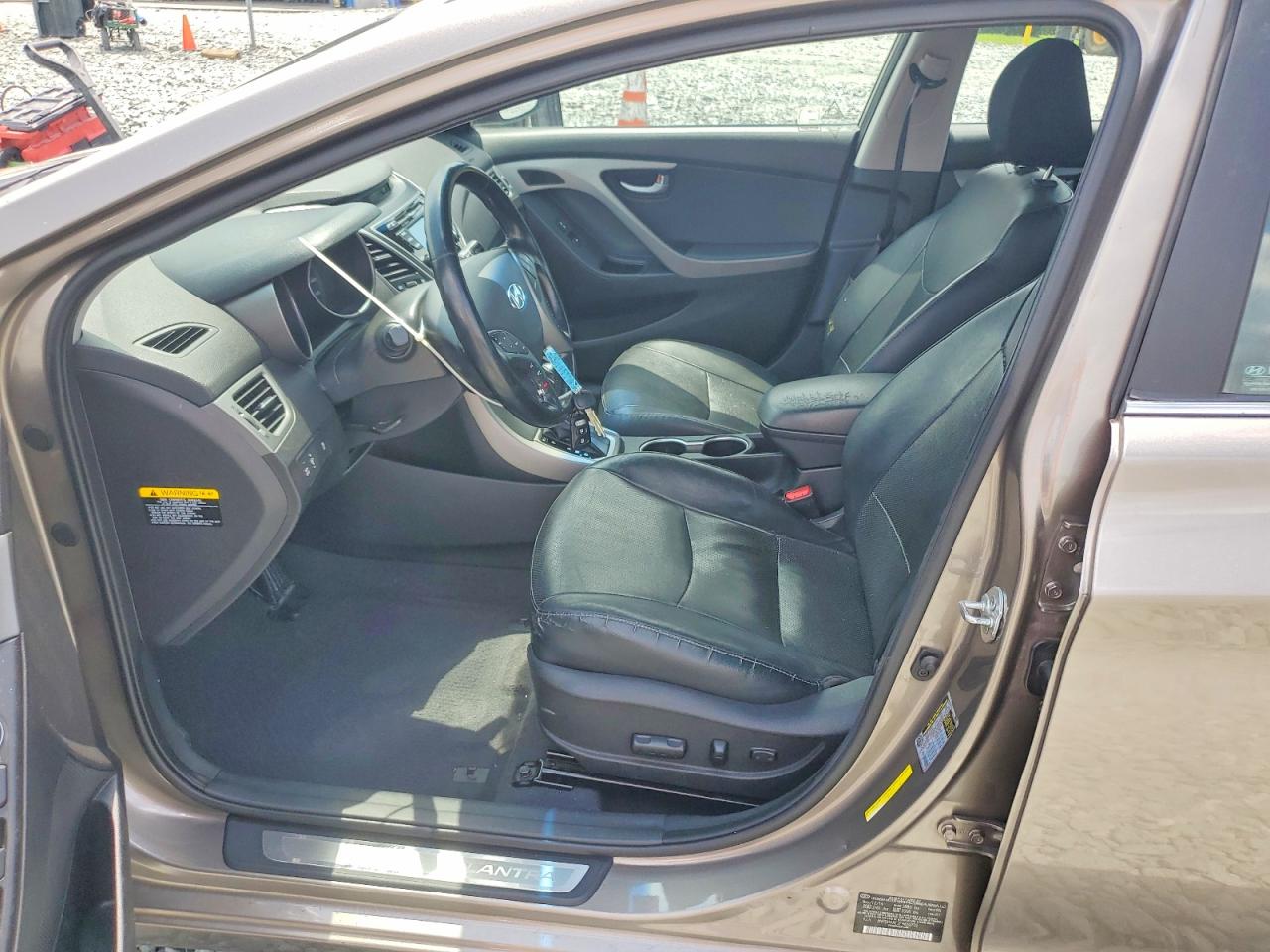 2015 Hyundai Elantra Limited Gold vin: 5NPDH4AE2FH610702