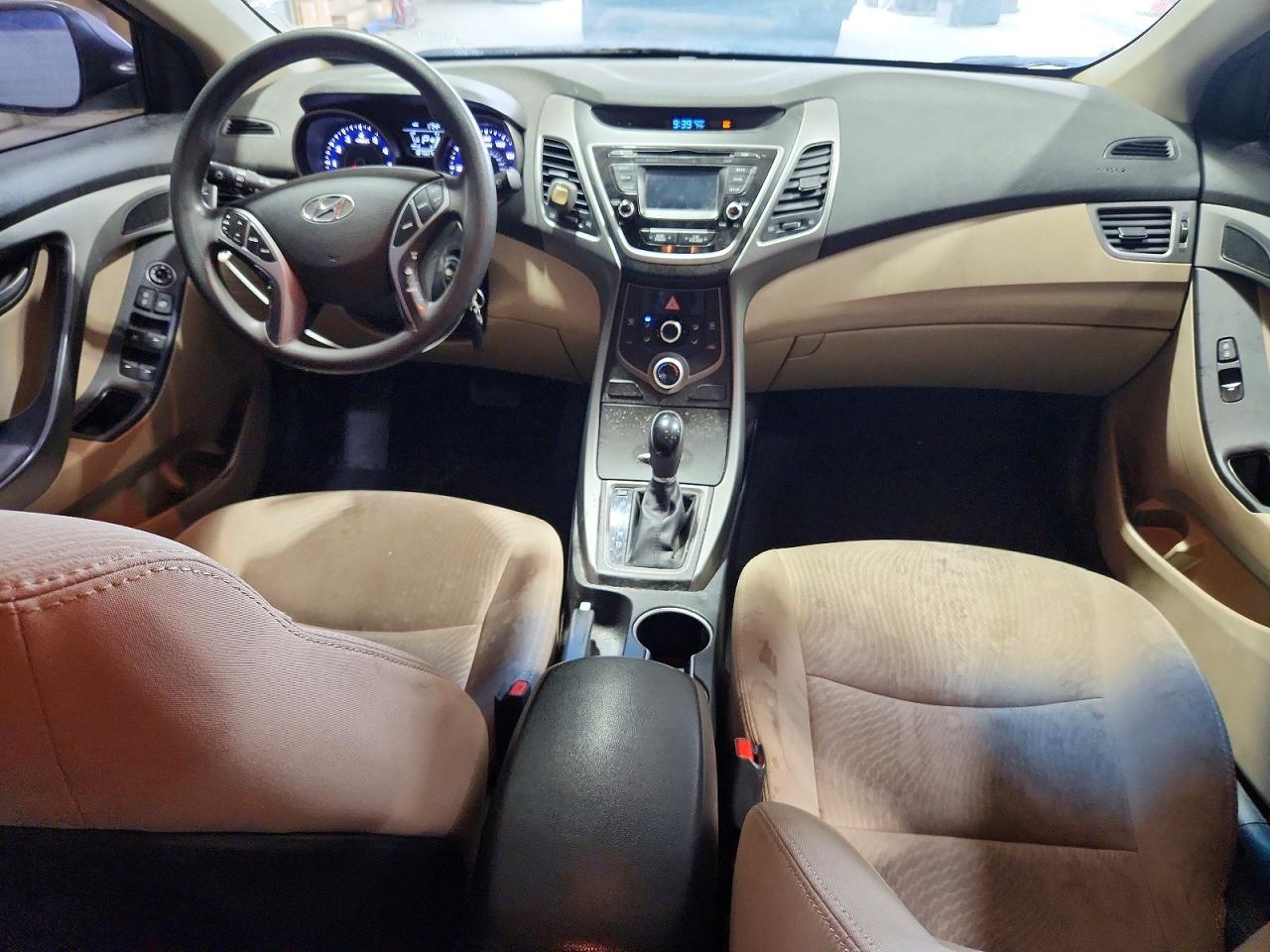 2015 Hyundai Elantra Se Gold vin: 5NPDH4AE2FH618119