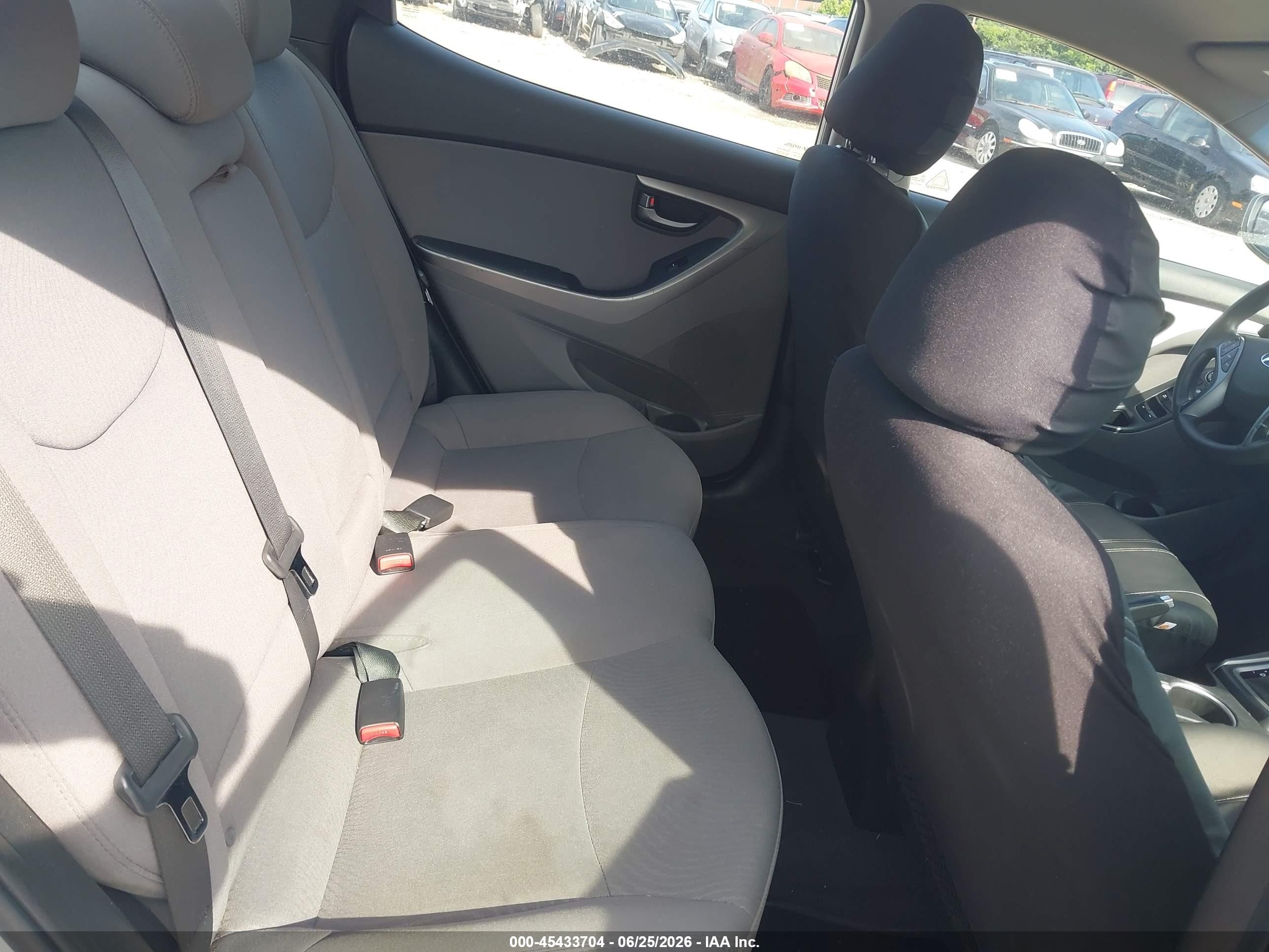 2015 Hyundai Elantra Se Silver vin: 5NPDH4AE2FH624065