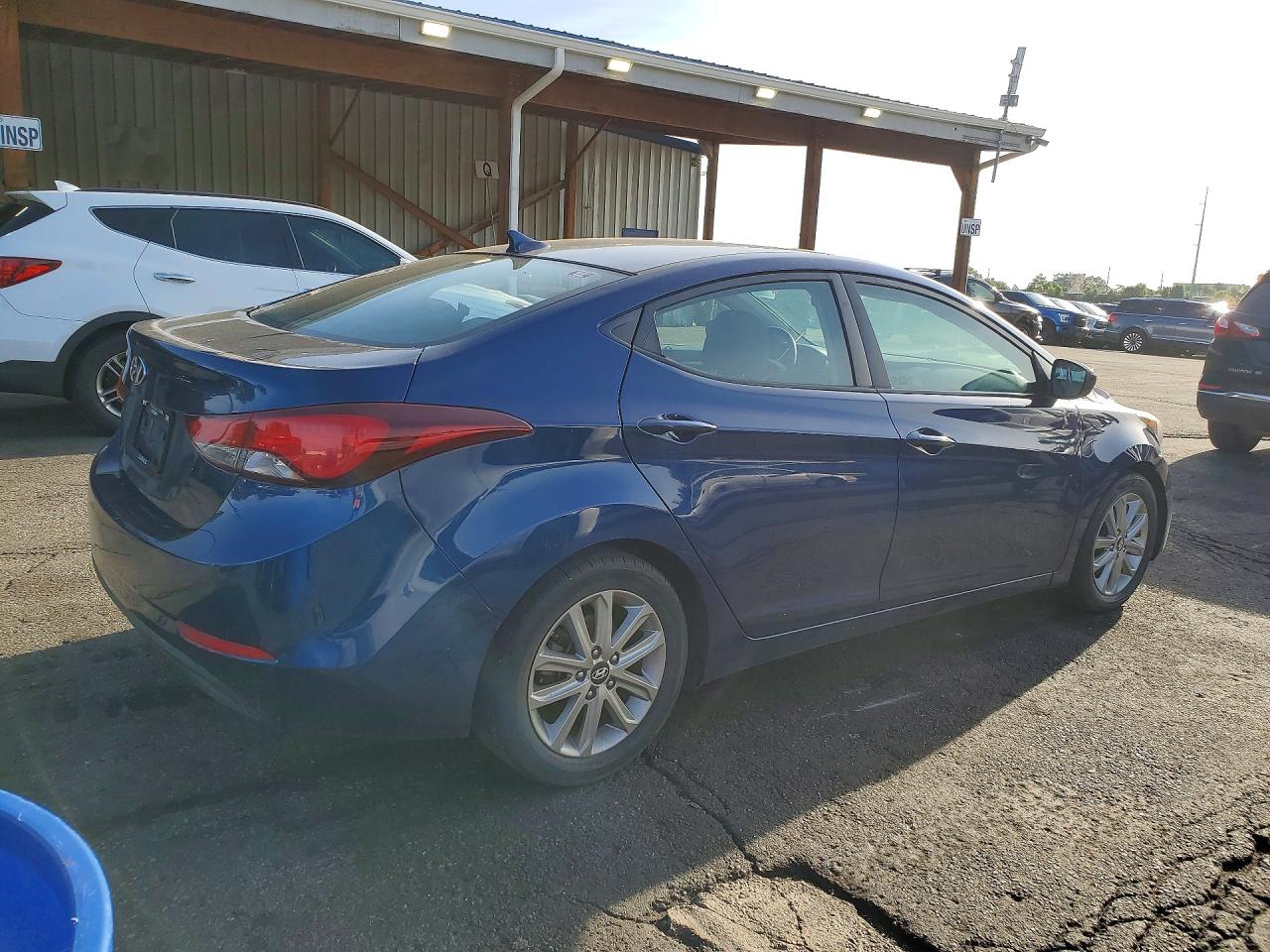 2015 Hyundai Elantra Se Blue vin: 5NPDH4AE2FH629590