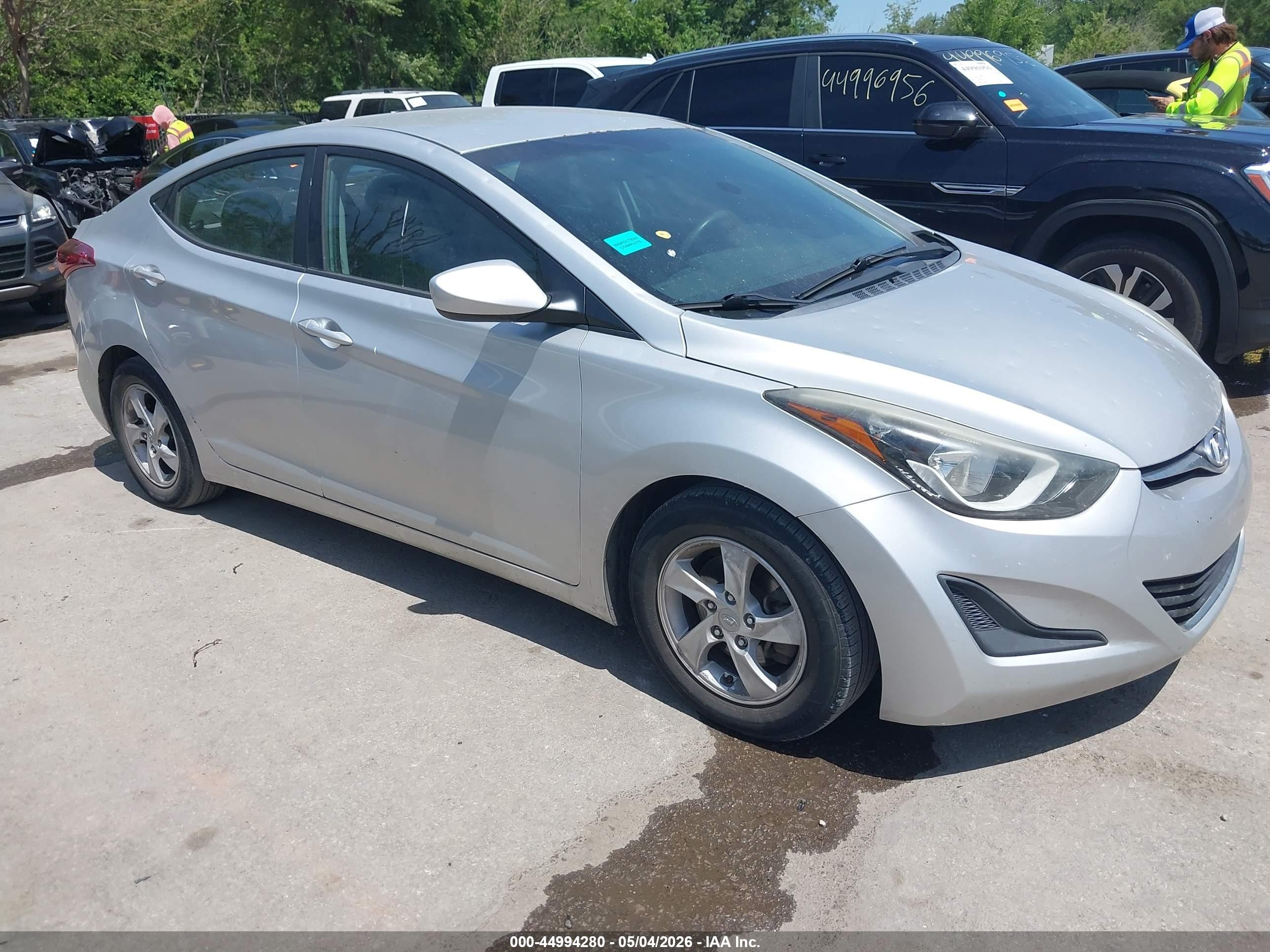 2015 Hyundai Elantra Se Silver vin: 5NPDH4AE2FH636748