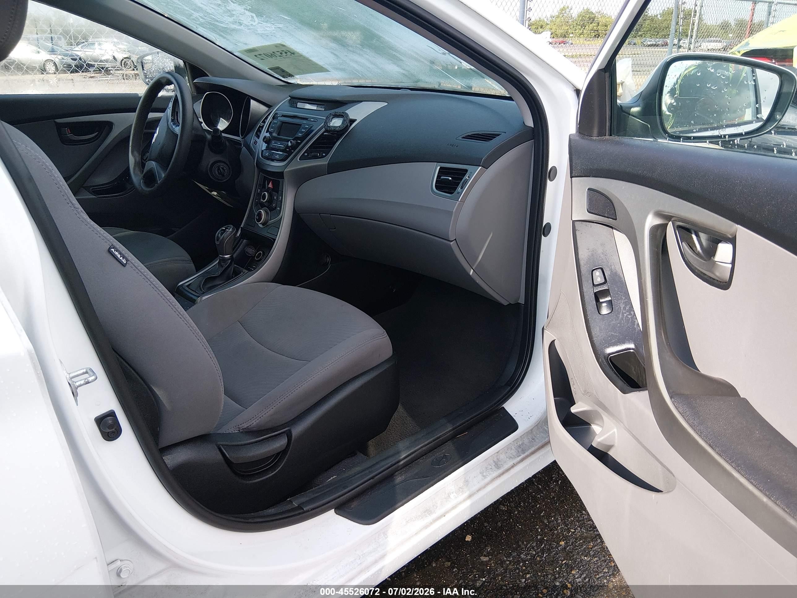 2015 Hyundai Elantra Se White vin: 5NPDH4AE2FH636877