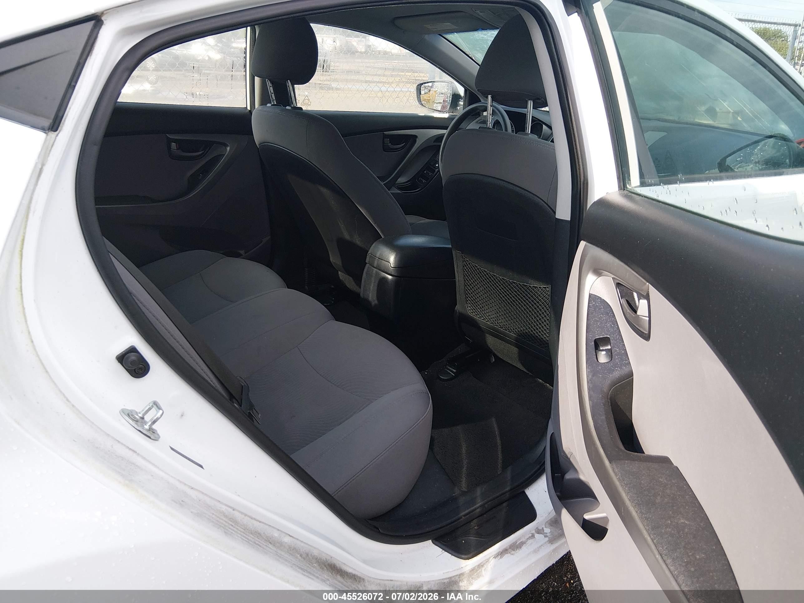 2015 Hyundai Elantra Se White vin: 5NPDH4AE2FH636877