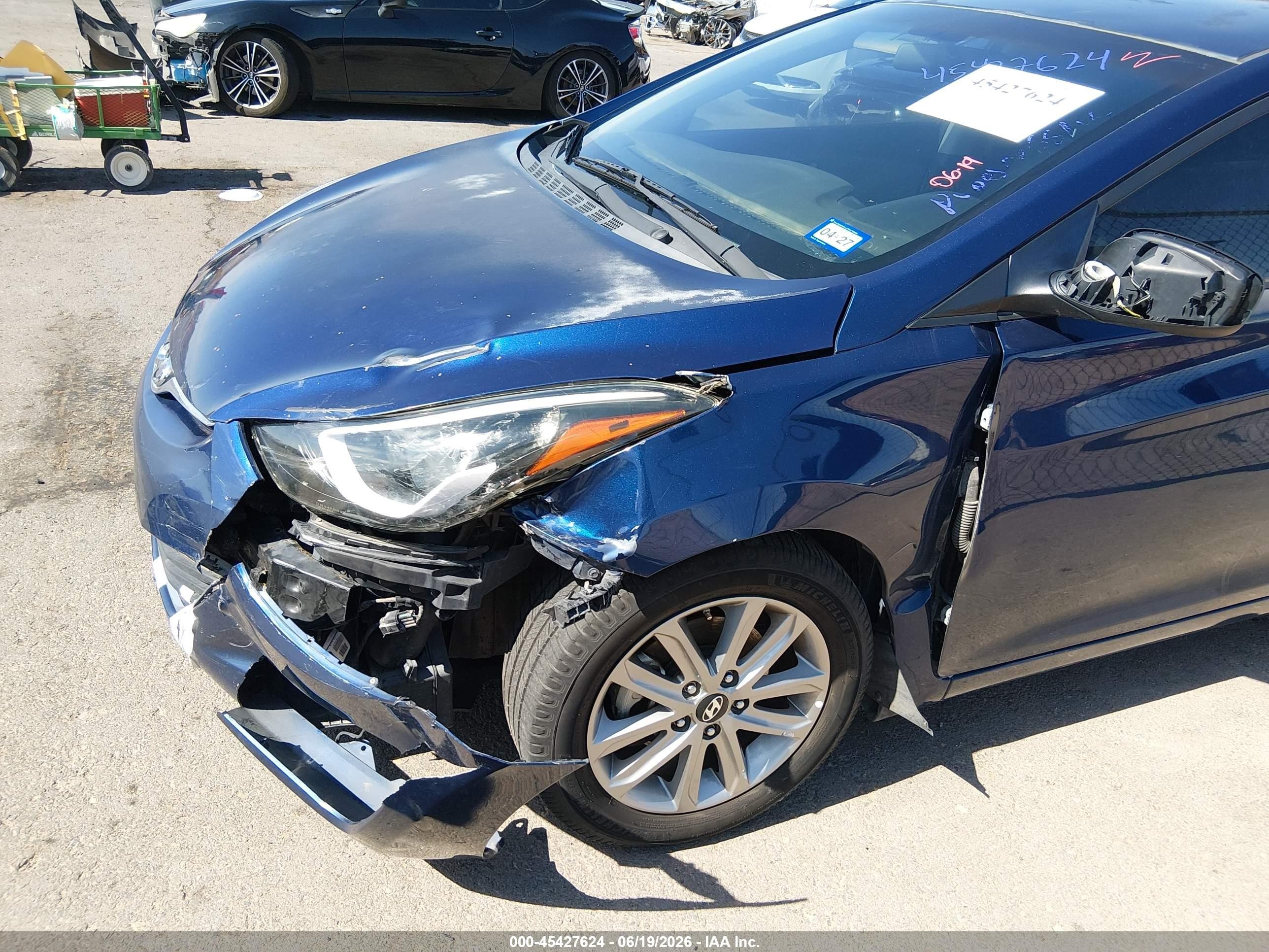 2015 Hyundai Elantra Se Dark Blue vin: 5NPDH4AE2FH637639
