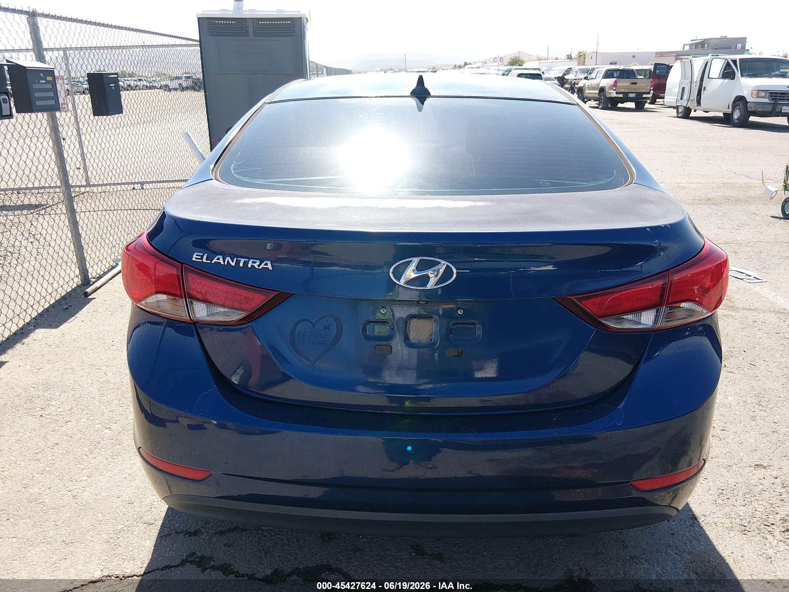 2015 Hyundai Elantra Se Dark Blue vin: 5NPDH4AE2FH637639