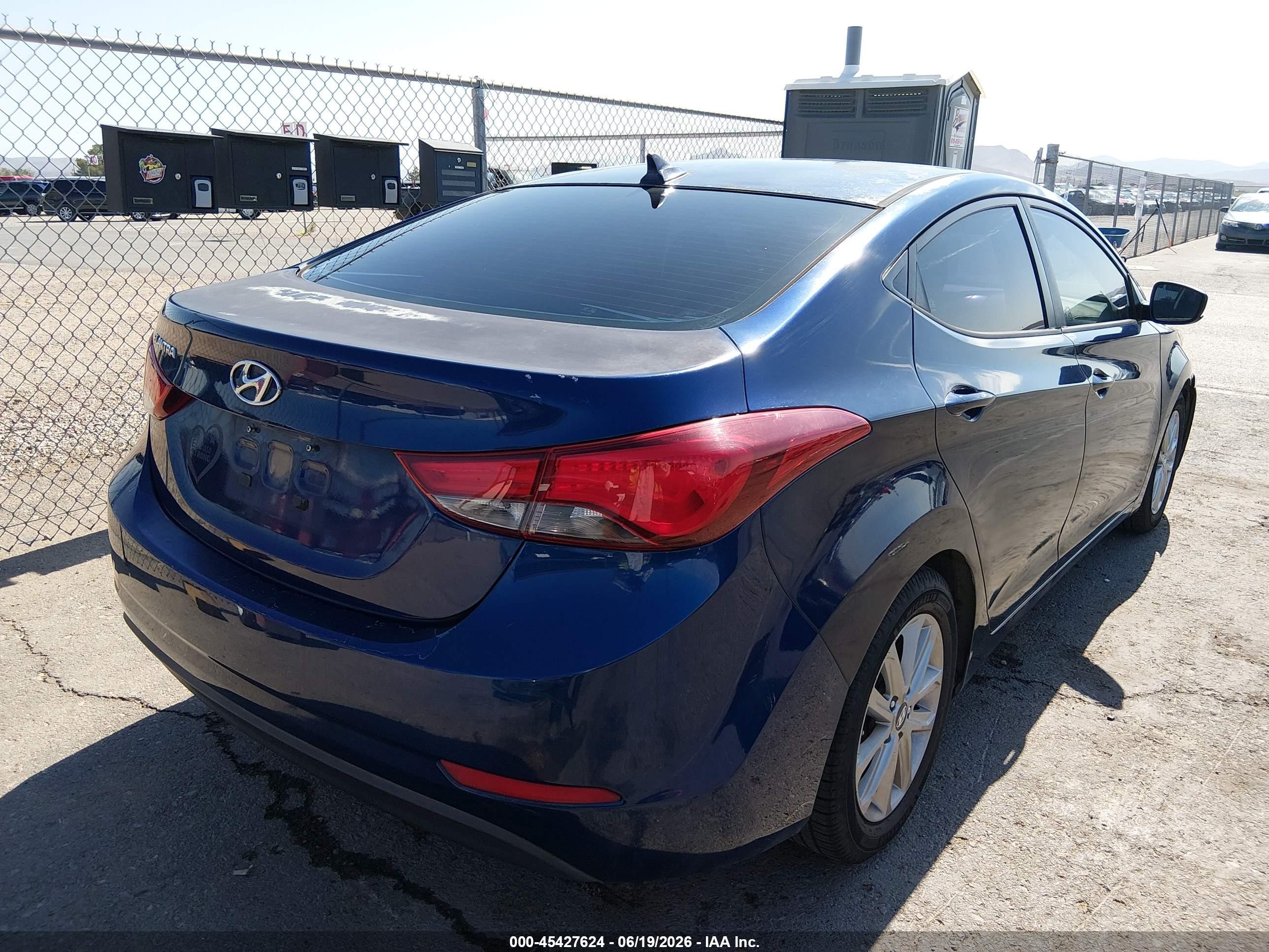 2015 Hyundai Elantra Se Dark Blue vin: 5NPDH4AE2FH637639