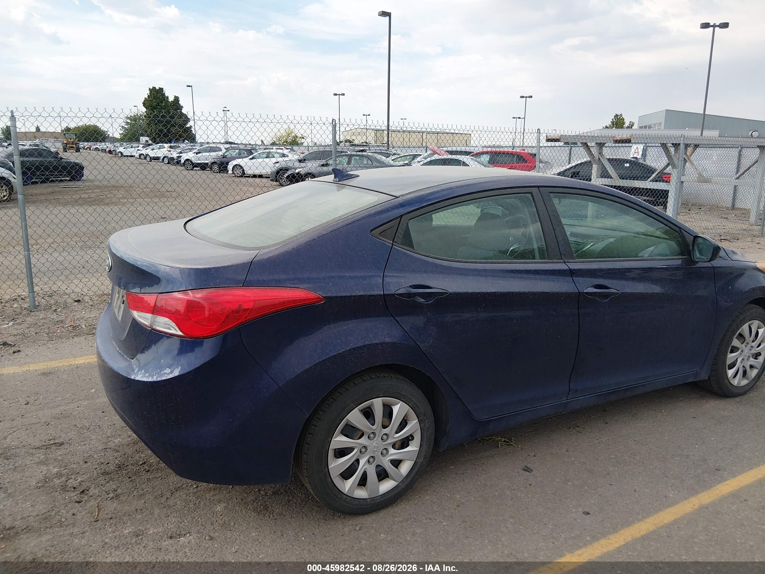 2011 Hyundai Elantra Gls Blue vin: 5NPDH4AE3BH025220