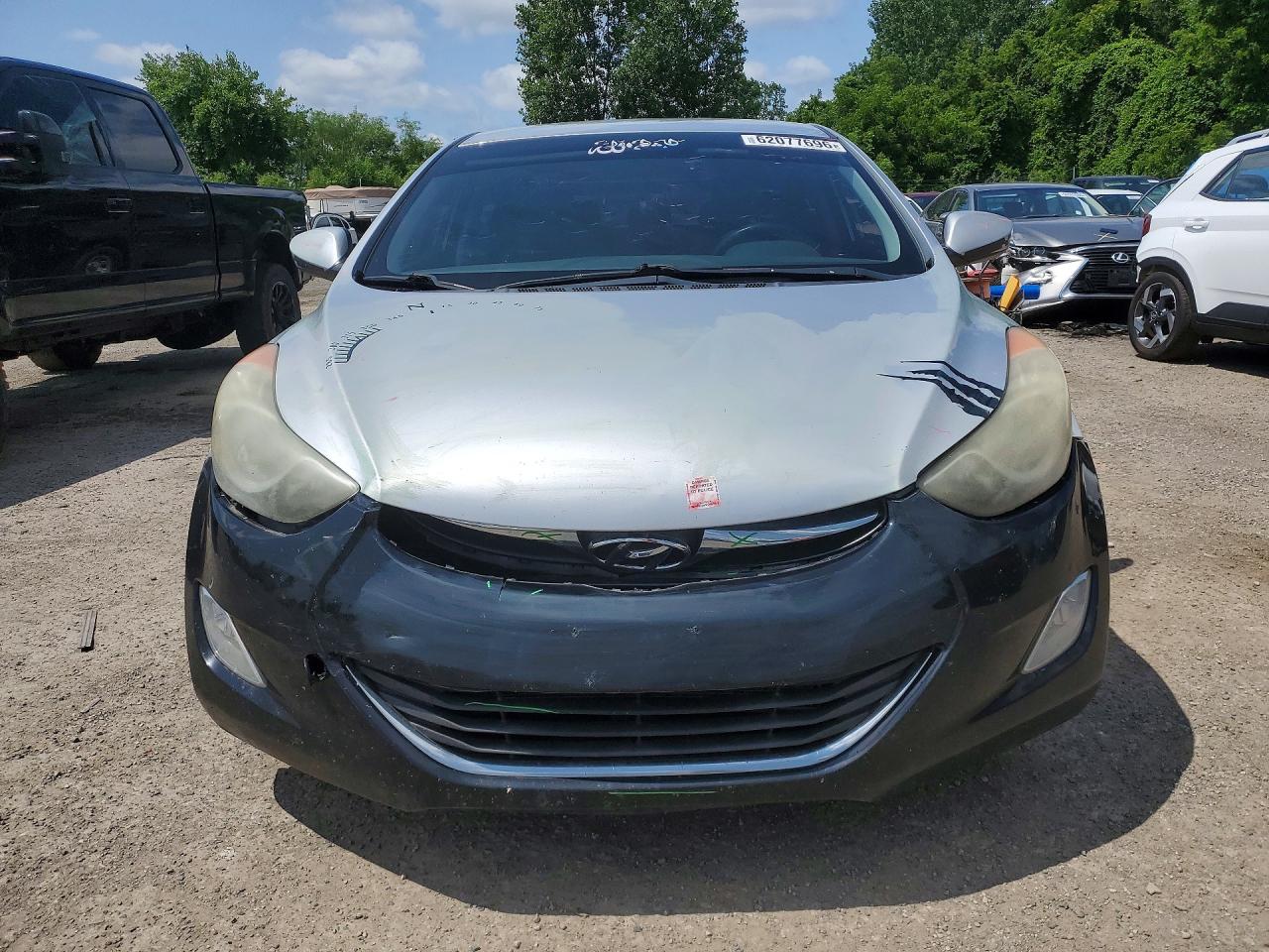 2011 Hyundai Elantra Gls Серебряный vin: 5NPDH4AE3BH035438