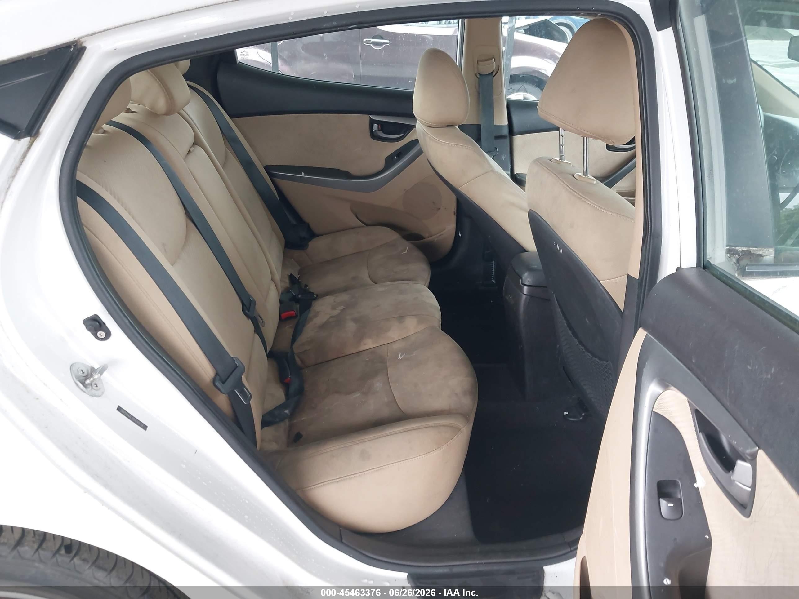2011 Hyundai Elantra Gls White vin: 5NPDH4AE3BH040736