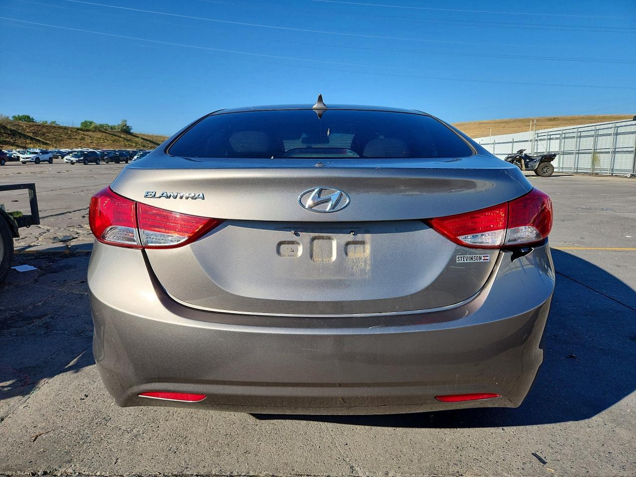 2011 Hyundai Elantra Gls Gray vin: 5NPDH4AE3BH040901