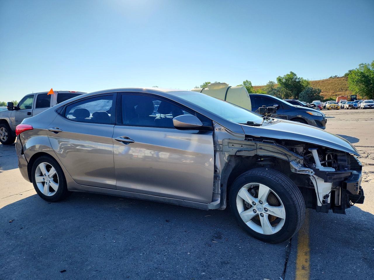 2011 Hyundai Elantra Gls Gray vin: 5NPDH4AE3BH040901