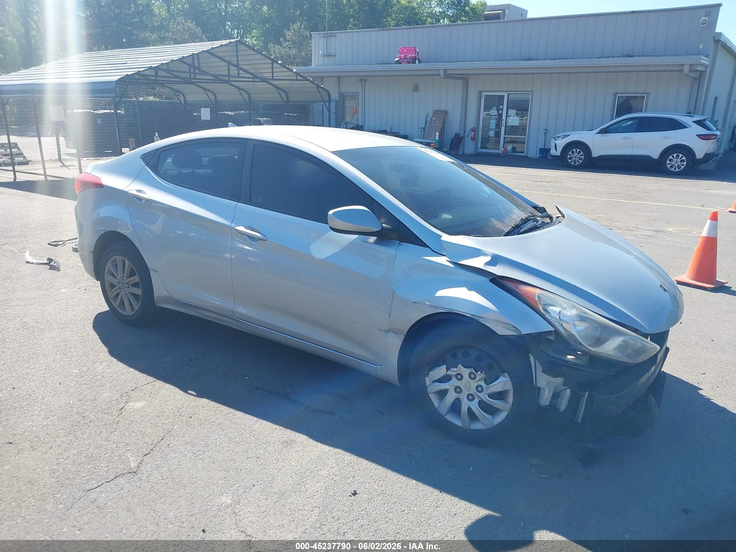 2011 Hyundai Elantra Gls Silver vin: 5NPDH4AE3BH050604