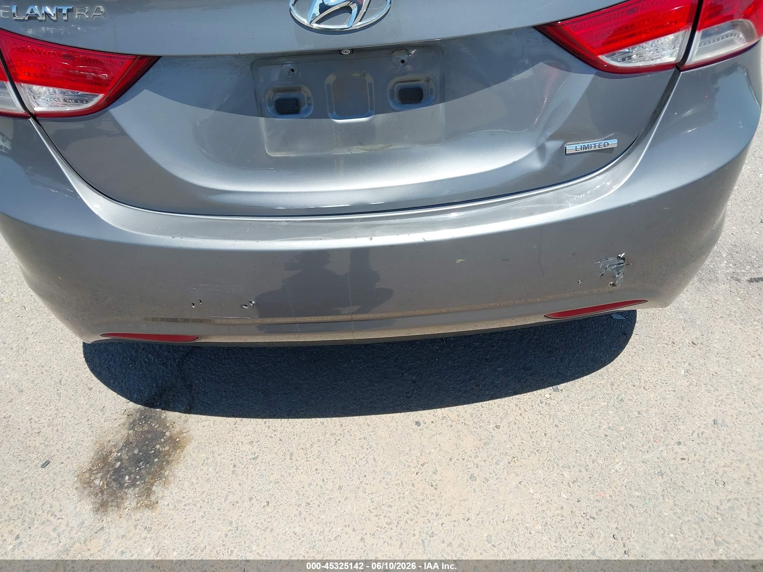 2011 Hyundai Elantra Limited Gray vin: 5NPDH4AE3BH075888