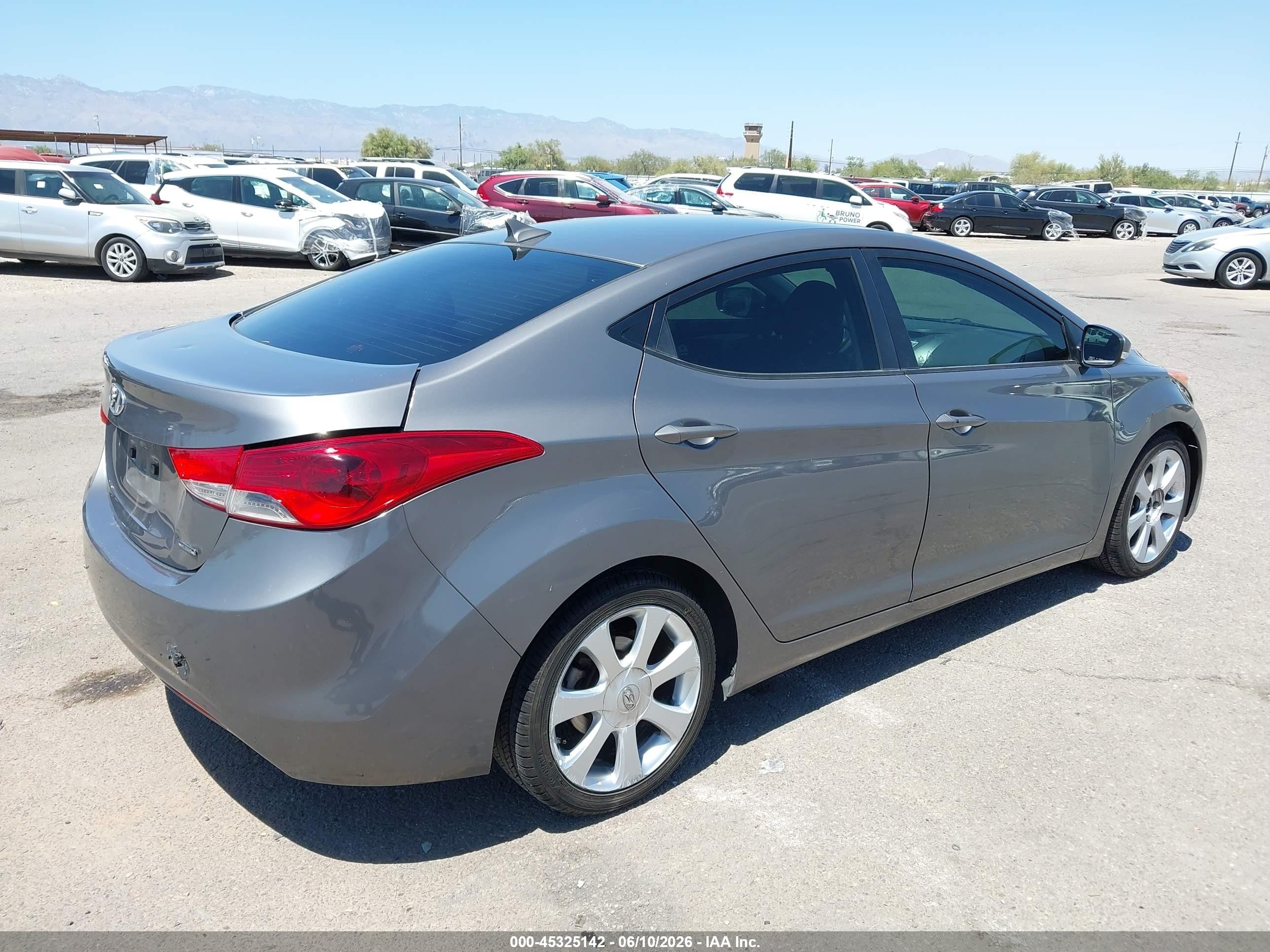 2011 Hyundai Elantra Limited Gray vin: 5NPDH4AE3BH075888