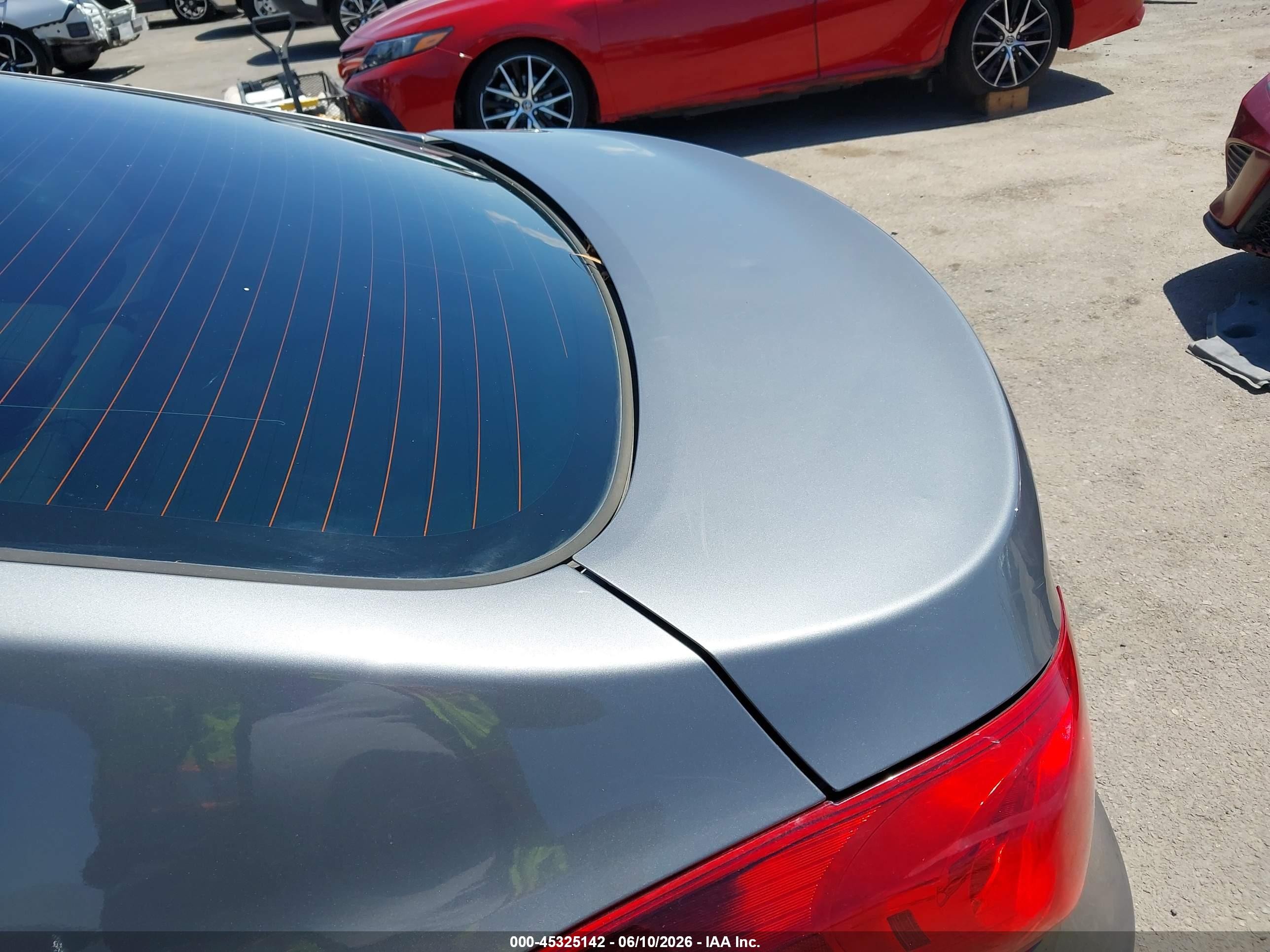 2011 Hyundai Elantra Limited Gray vin: 5NPDH4AE3BH075888