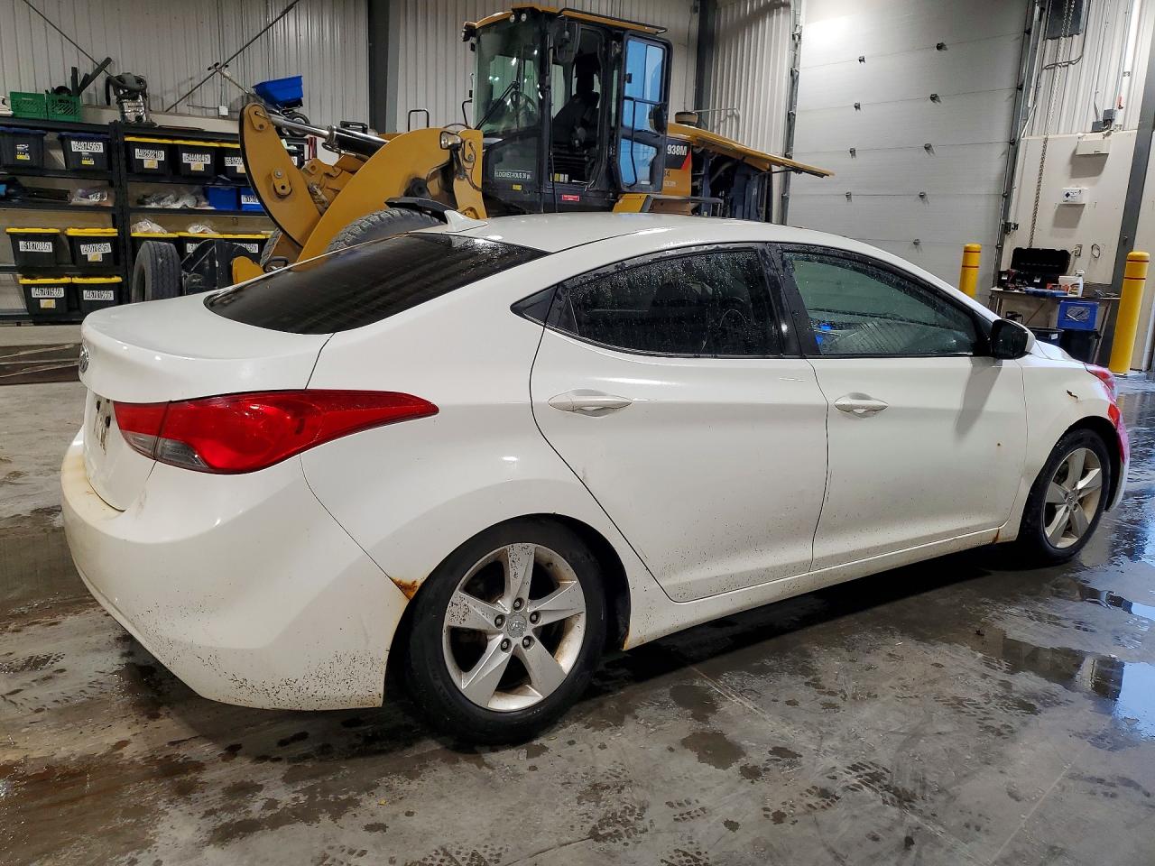 2012 Hyundai Elantra Gls White vin: 5NPDH4AE3CH088917