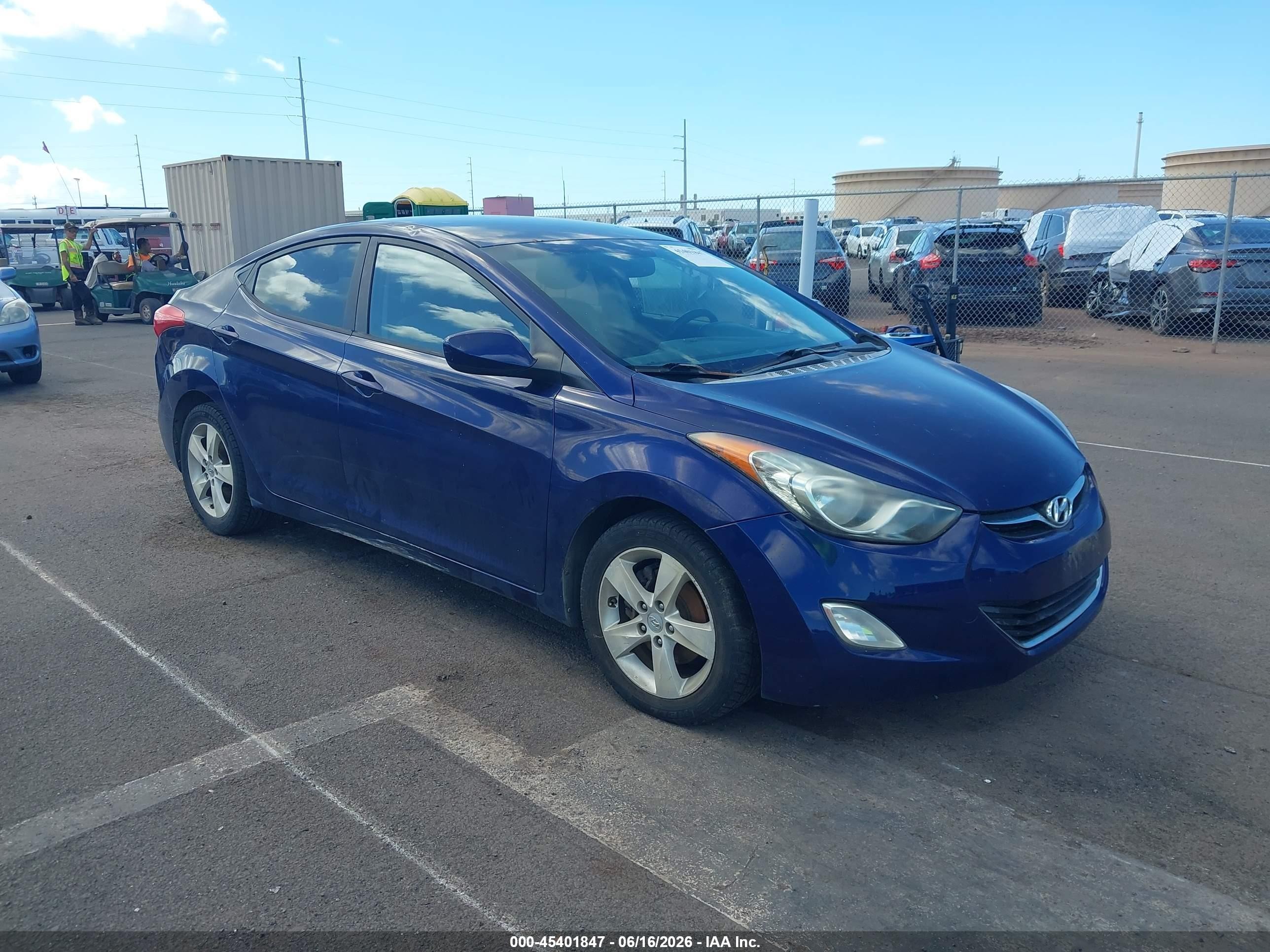 2012 Hyundai Elantra Gls Blue vin: 5NPDH4AE3CH103304