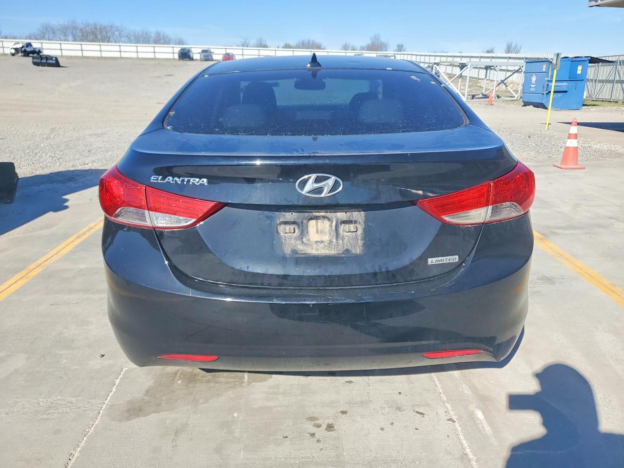 2012 Hyundai Elantra Limited Black vin: 5NPDH4AE3CH105411