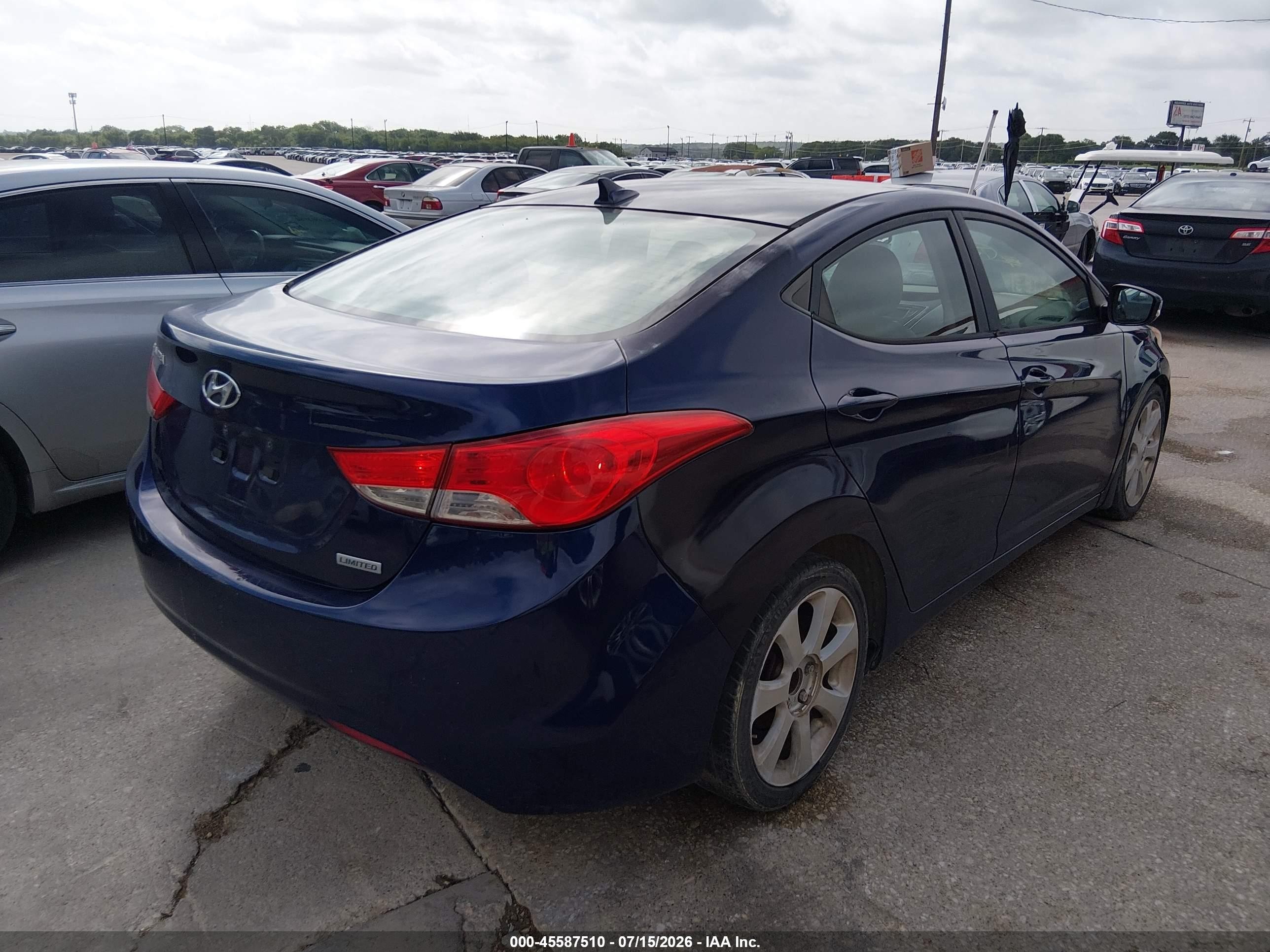 2012 Hyundai Elantra Limited Blue vin: 5NPDH4AE3CH111600