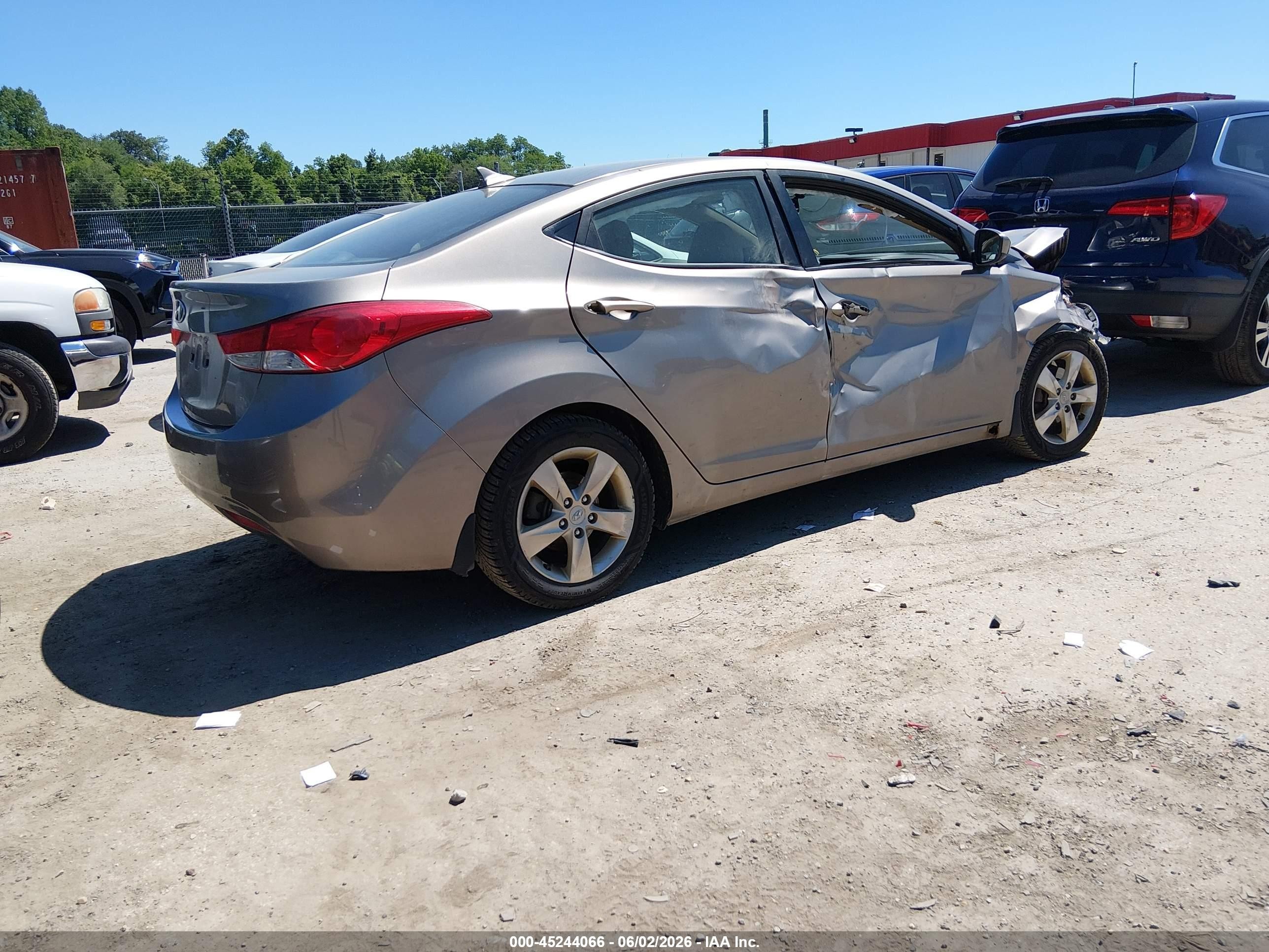 2012 Hyundai Elantra Gls Gray vin: 5NPDH4AE3CH111662