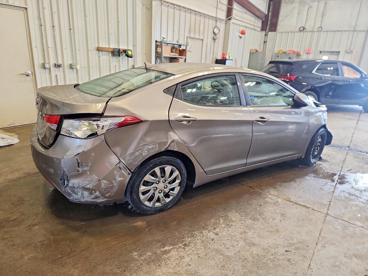 2012 Hyundai Elantra Gls Tan vin: 5NPDH4AE3CH124573