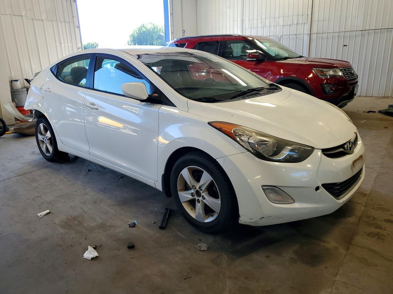 2012 Hyundai Elantra Gls White vin: 5NPDH4AE3CH126307