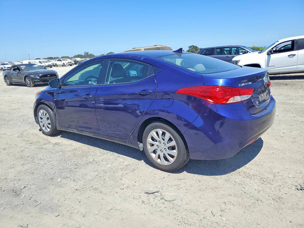 2012 Hyundai Elantra Gls Blue vin: 5NPDH4AE3CH128249