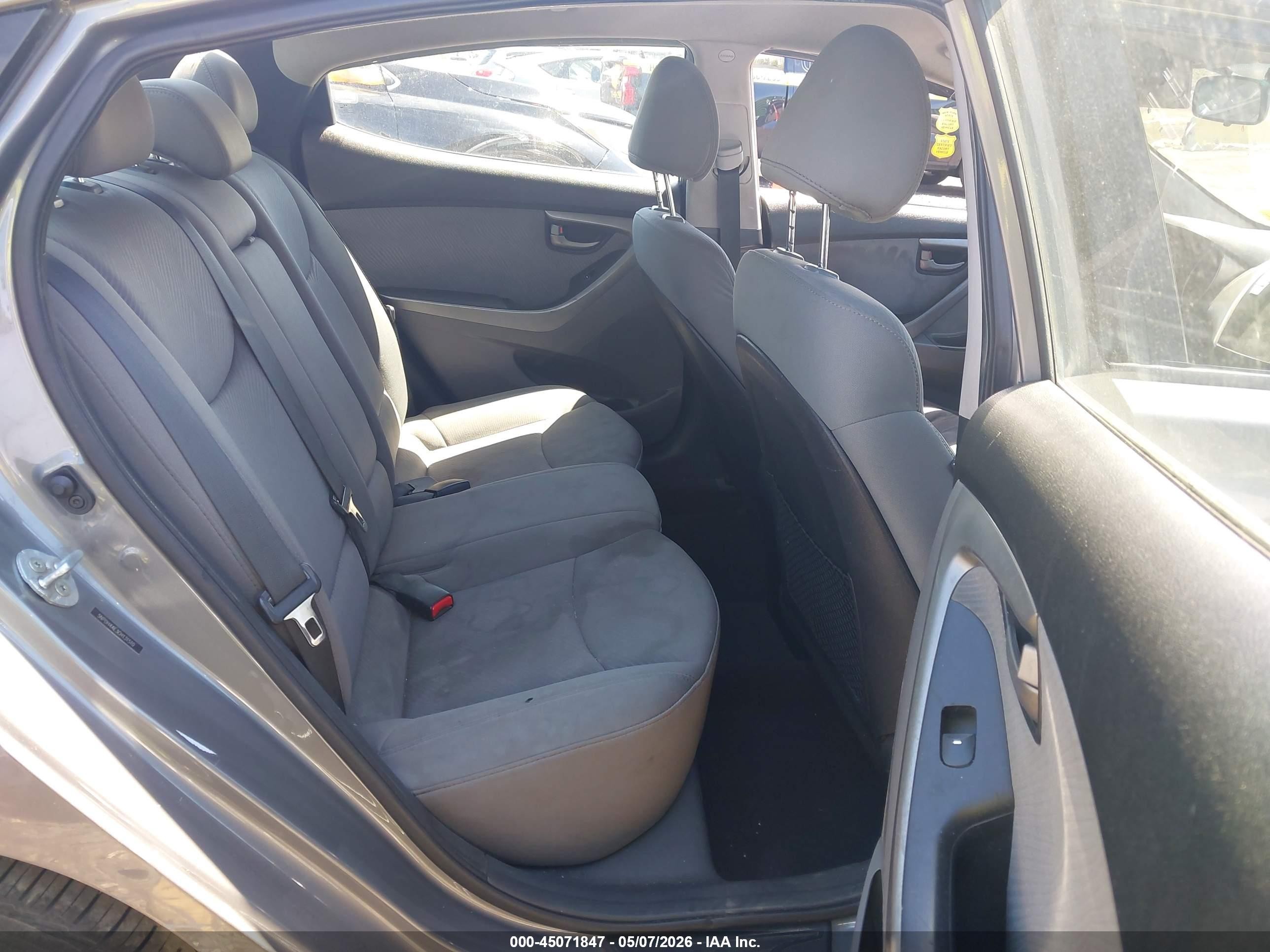 2012 Hyundai Elantra Gls Gray vin: 5NPDH4AE3CH131510