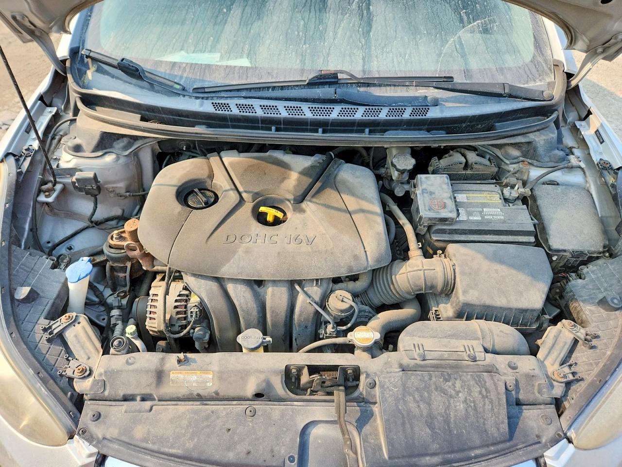 2012 Hyundai Elantra Gls Silver vin: 5NPDH4AE3CH141986