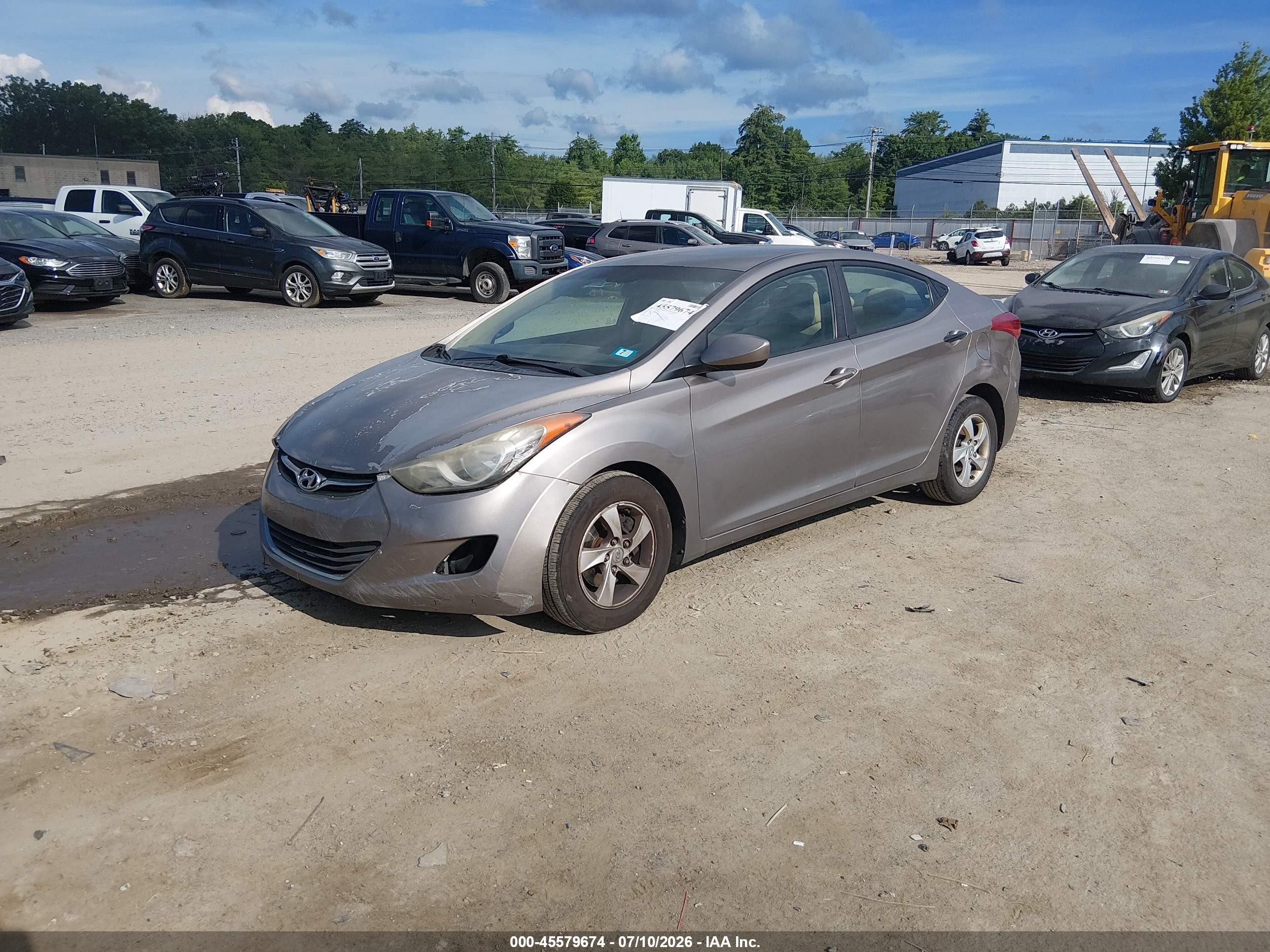 2012 Hyundai Elantra Gls Silver vin: 5NPDH4AE3CH142152