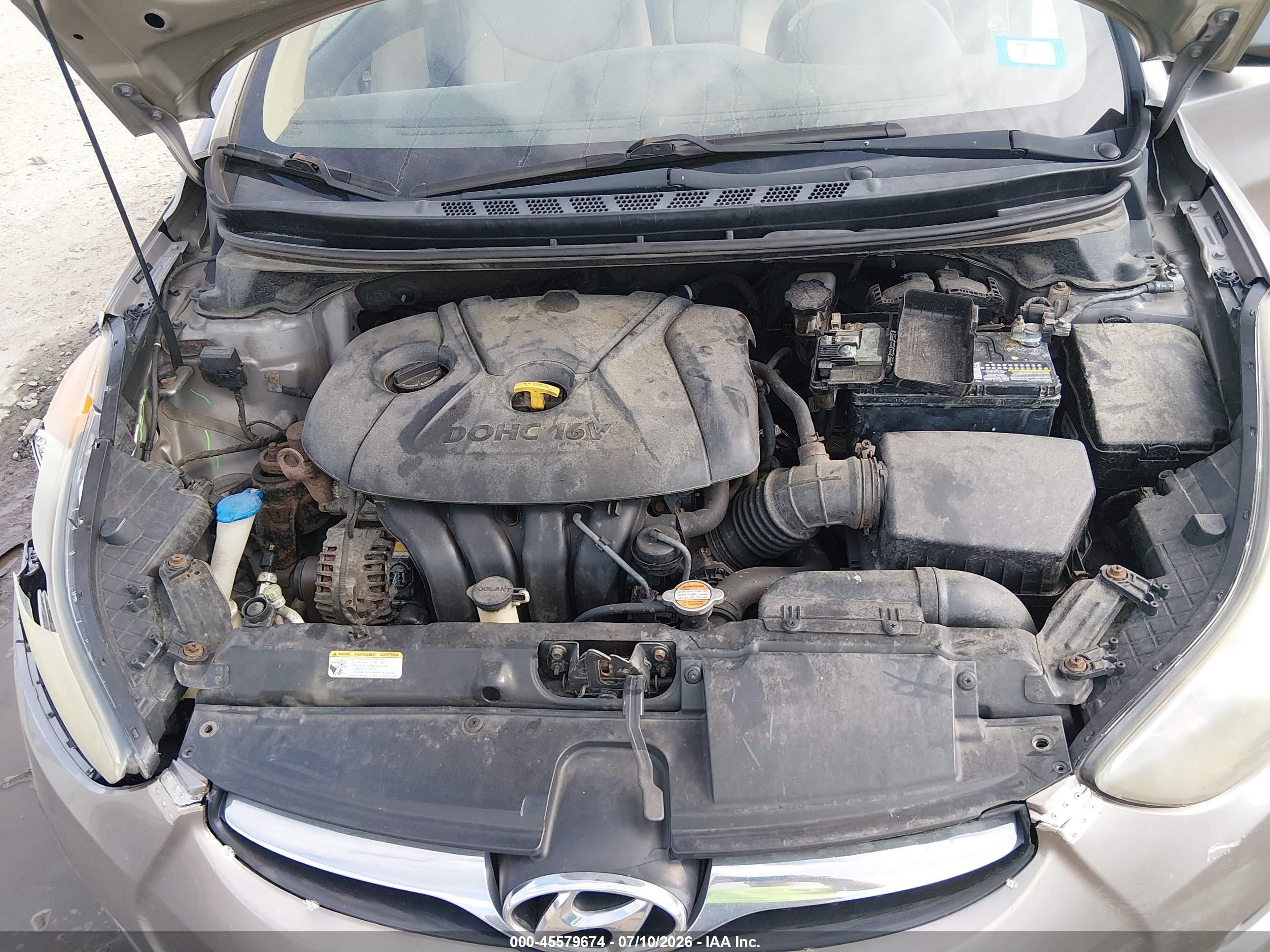 2012 Hyundai Elantra Gls Silver vin: 5NPDH4AE3CH142152