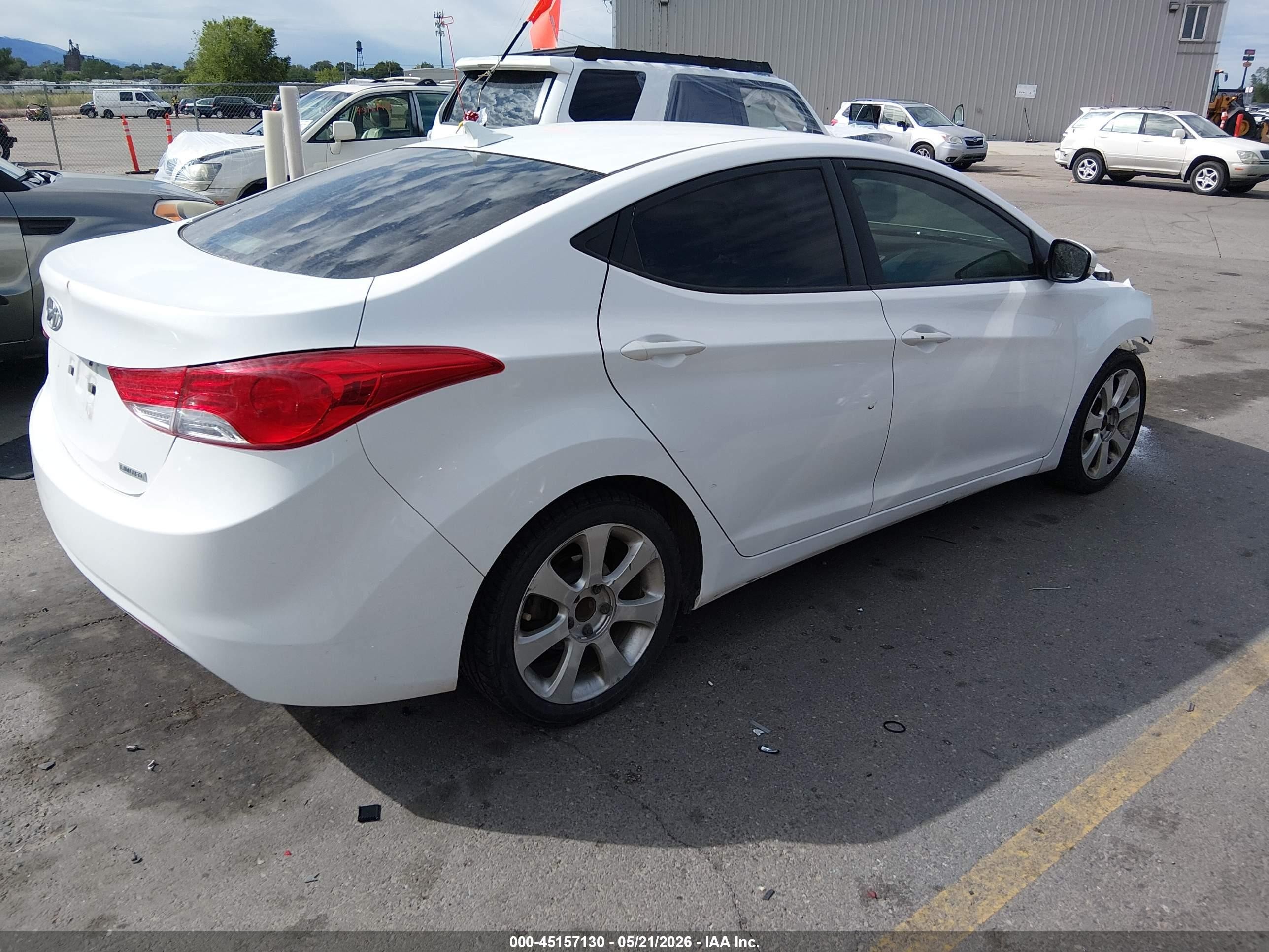 2012 Hyundai Elantra Limited White vin: 5NPDH4AE3CH142314