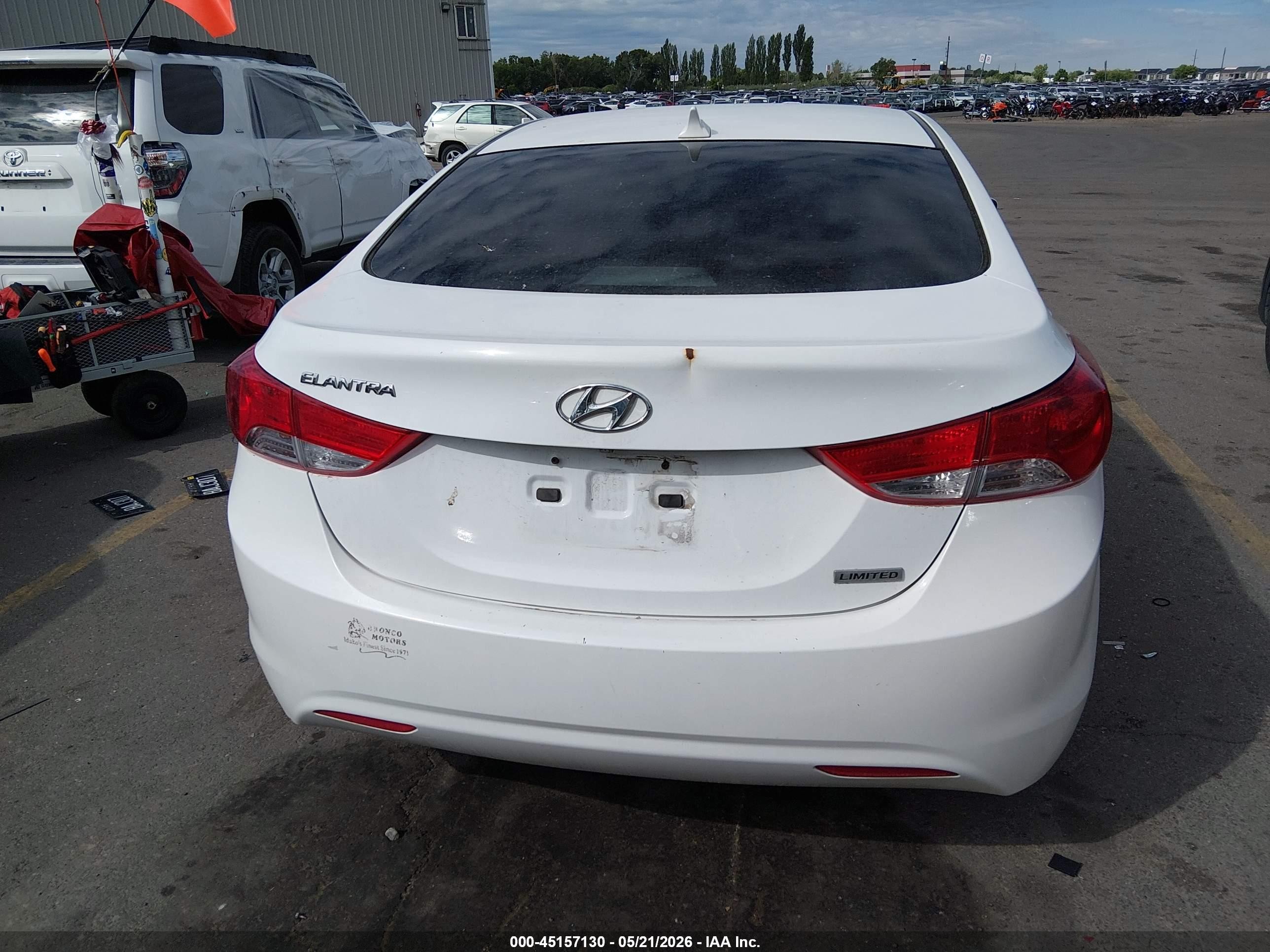 2012 Hyundai Elantra Limited White vin: 5NPDH4AE3CH142314
