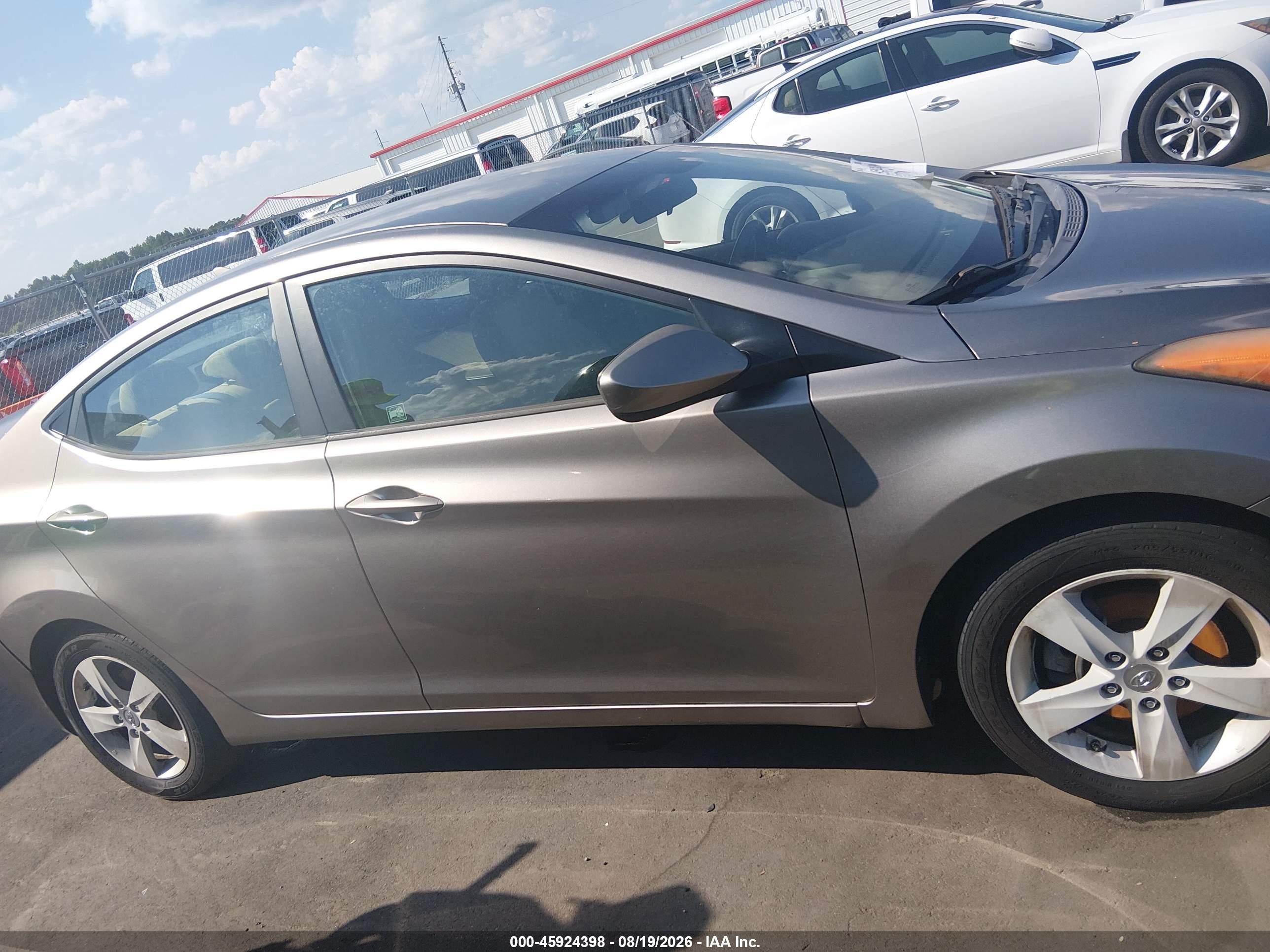 2012 Hyundai Elantra Gls Gray vin: 5NPDH4AE3CH148971