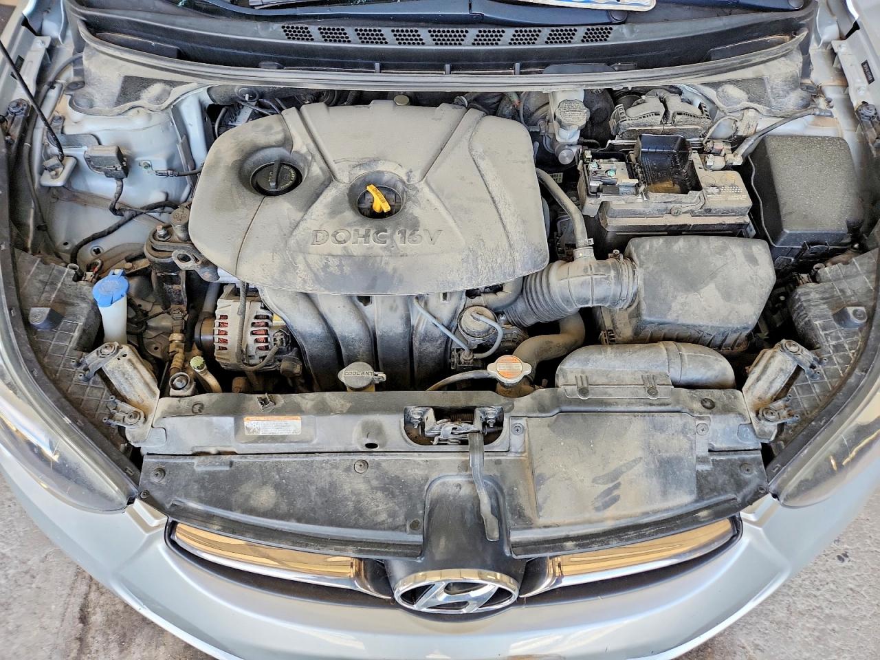 2012 Hyundai Elantra Limited Серебряный vin: 5NPDH4AE3CH149991