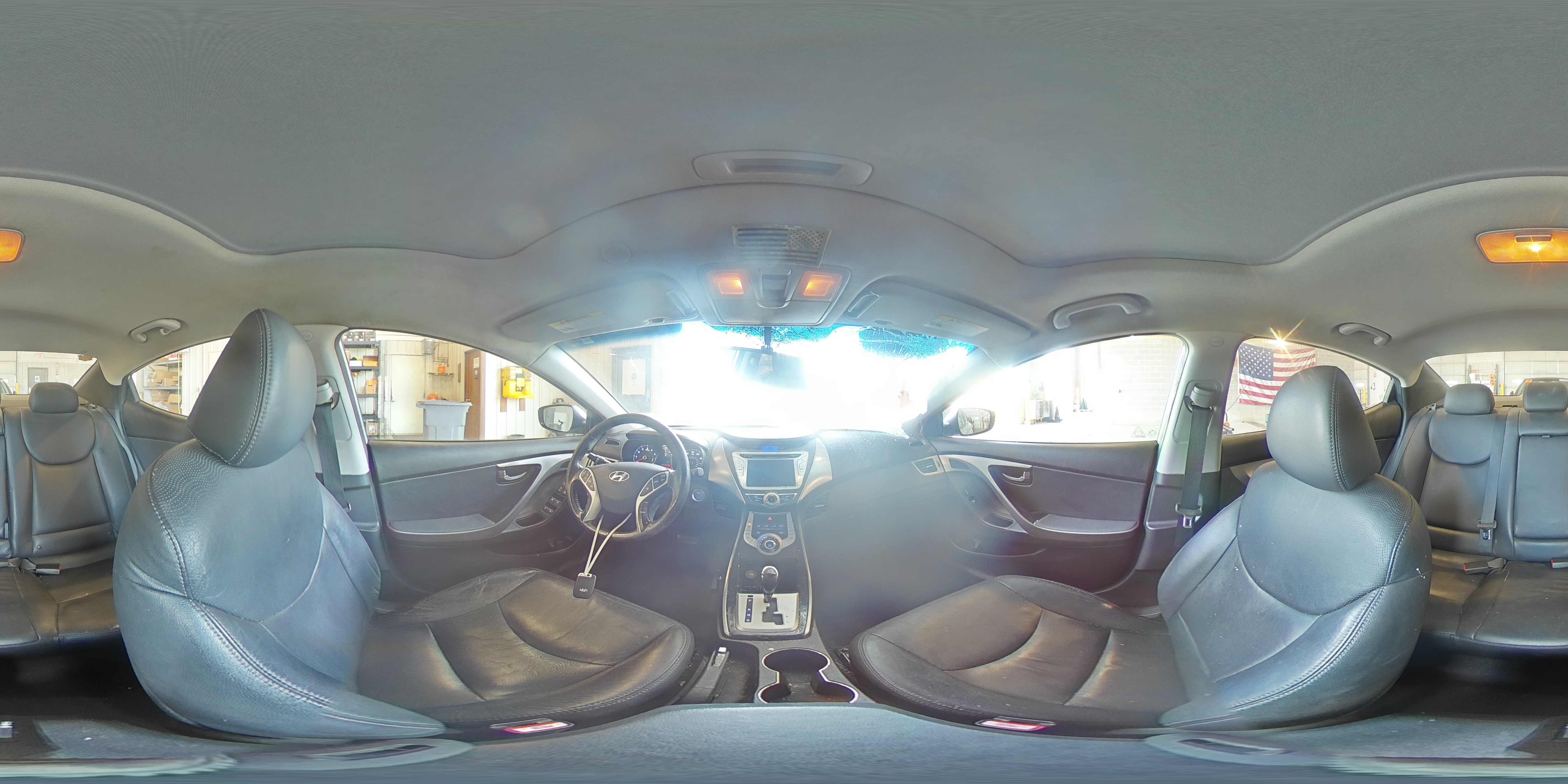 2012 Hyundai Elantra Limited Серебряный vin: 5NPDH4AE3CH149991