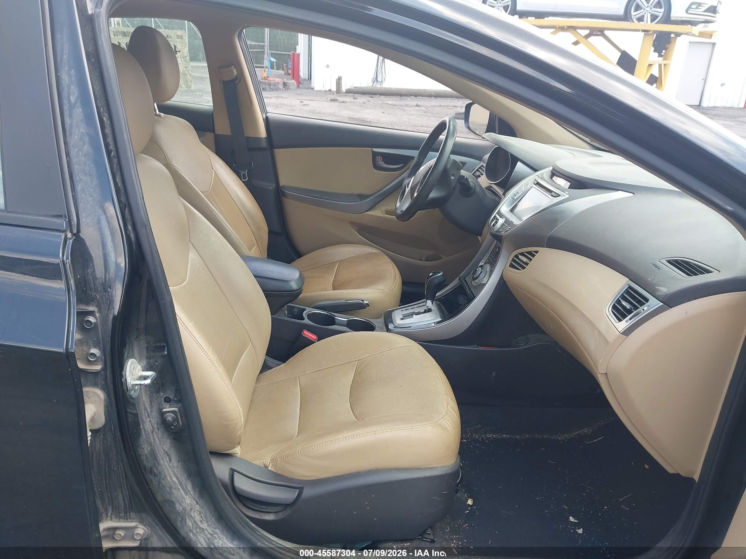 2012 Hyundai Elantra Limited Черный vin: 5NPDH4AE3CH151188