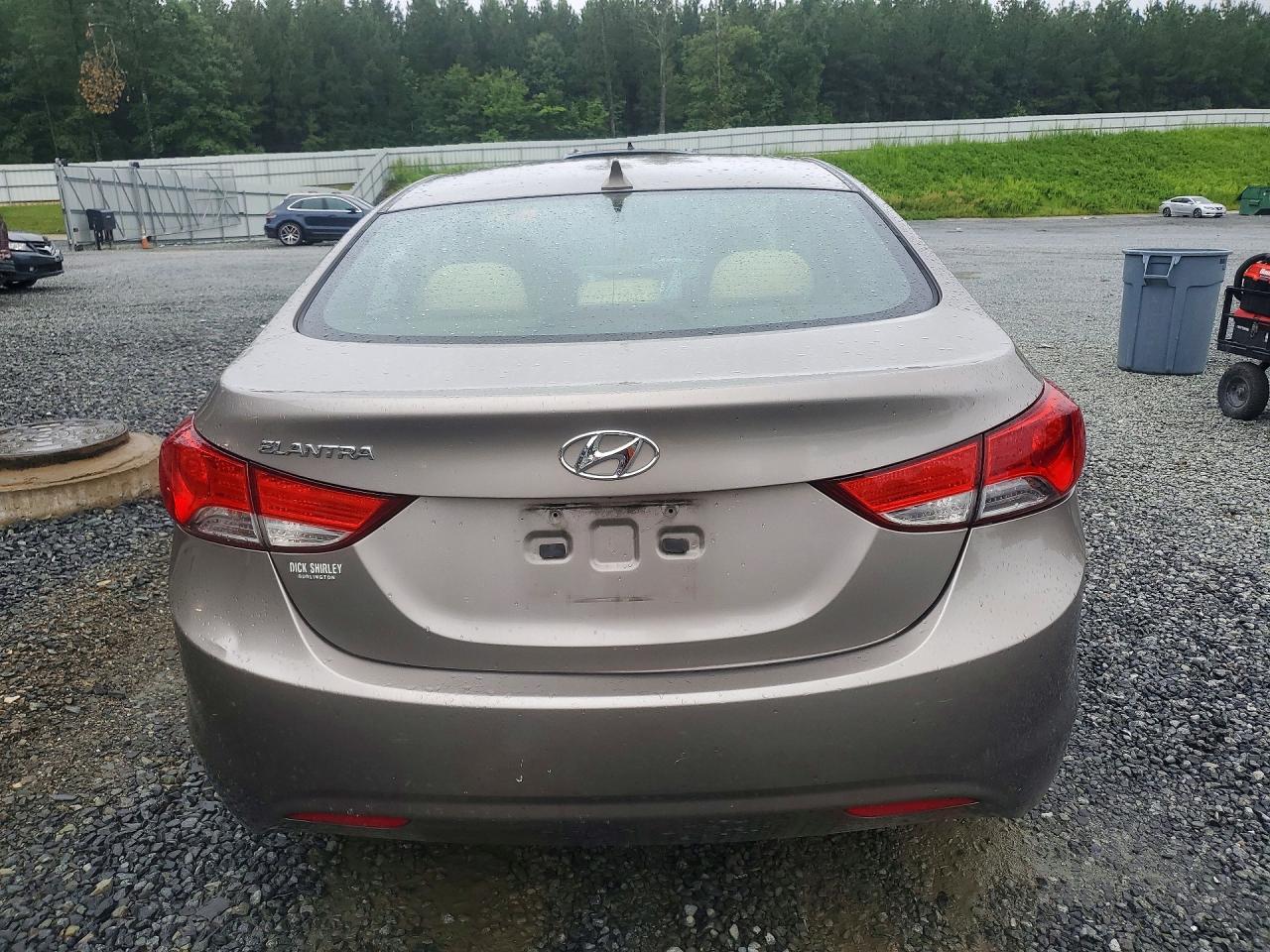 2013 Hyundai Elantra Gls Tan vin: 5NPDH4AE3DH154352
