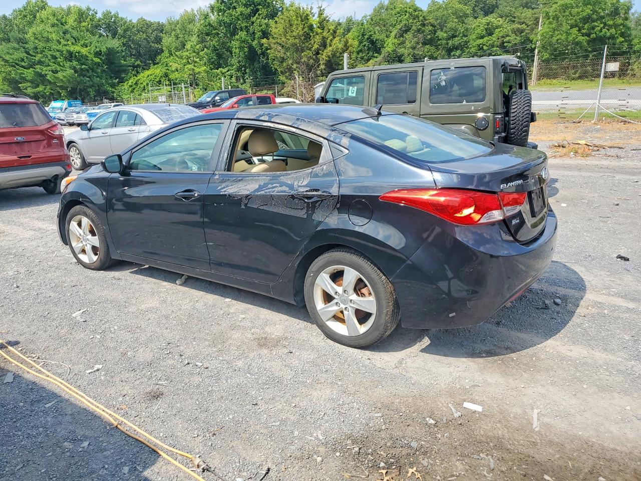 2013 Hyundai Elantra Gls Черный vin: 5NPDH4AE3DH167294