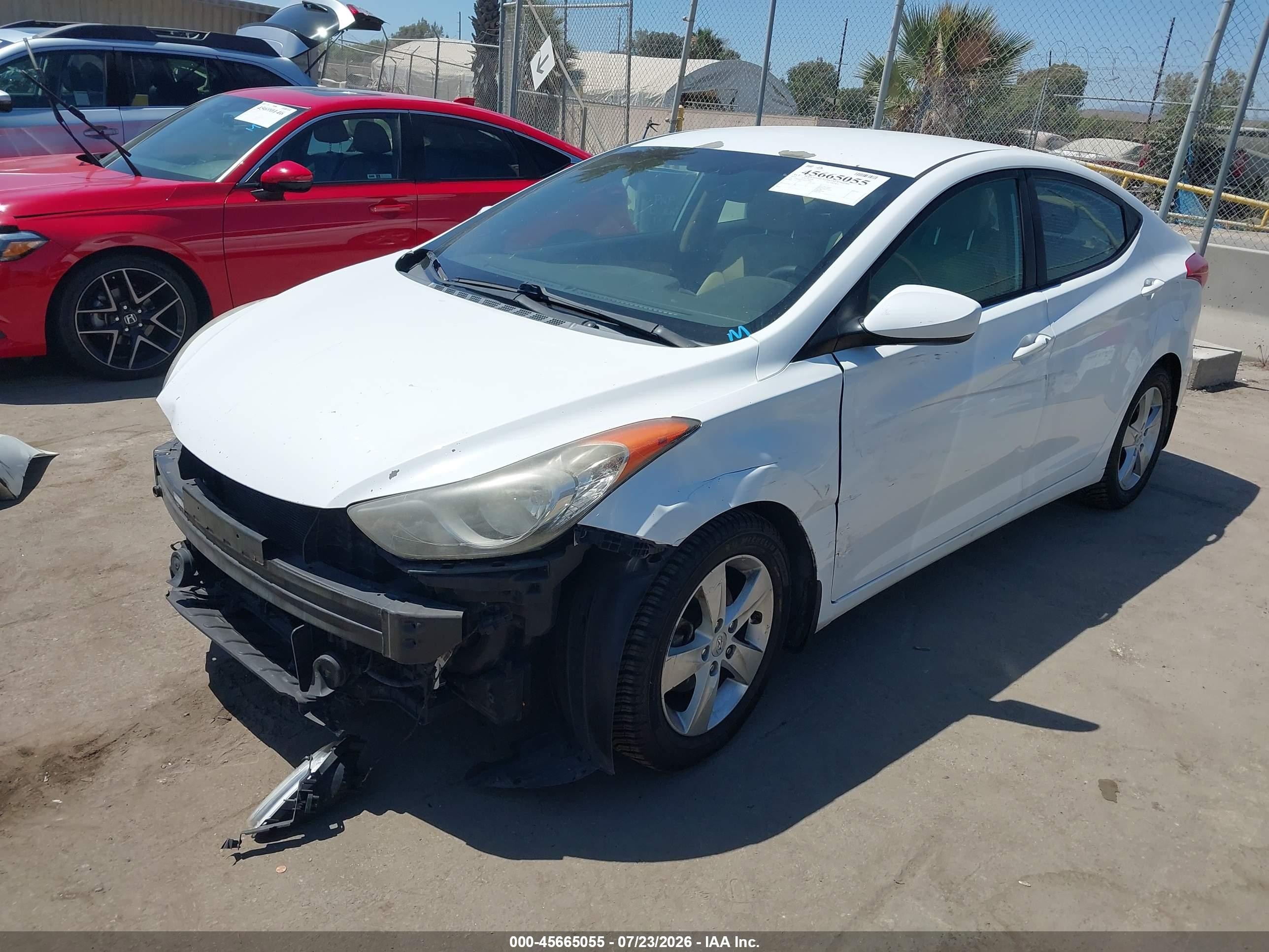 2013 Hyundai Elantra Gls White vin: 5NPDH4AE3DH179560