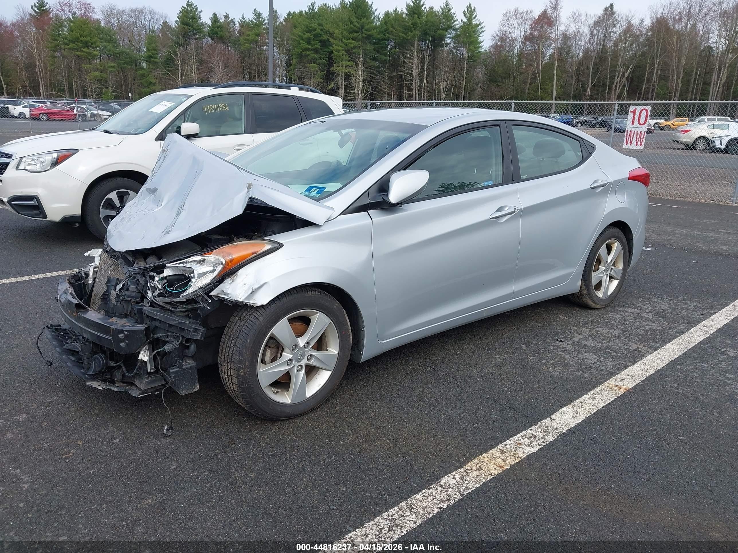 2013 Hyundai Elantra Gls/limited Silver vin: 5NPDH4AE3DH210256