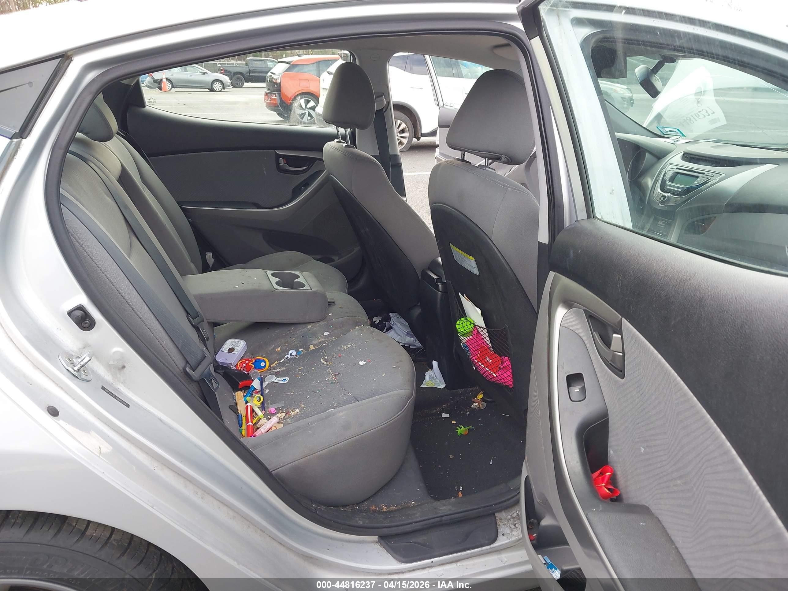 2013 Hyundai Elantra Gls/limited Silver vin: 5NPDH4AE3DH210256