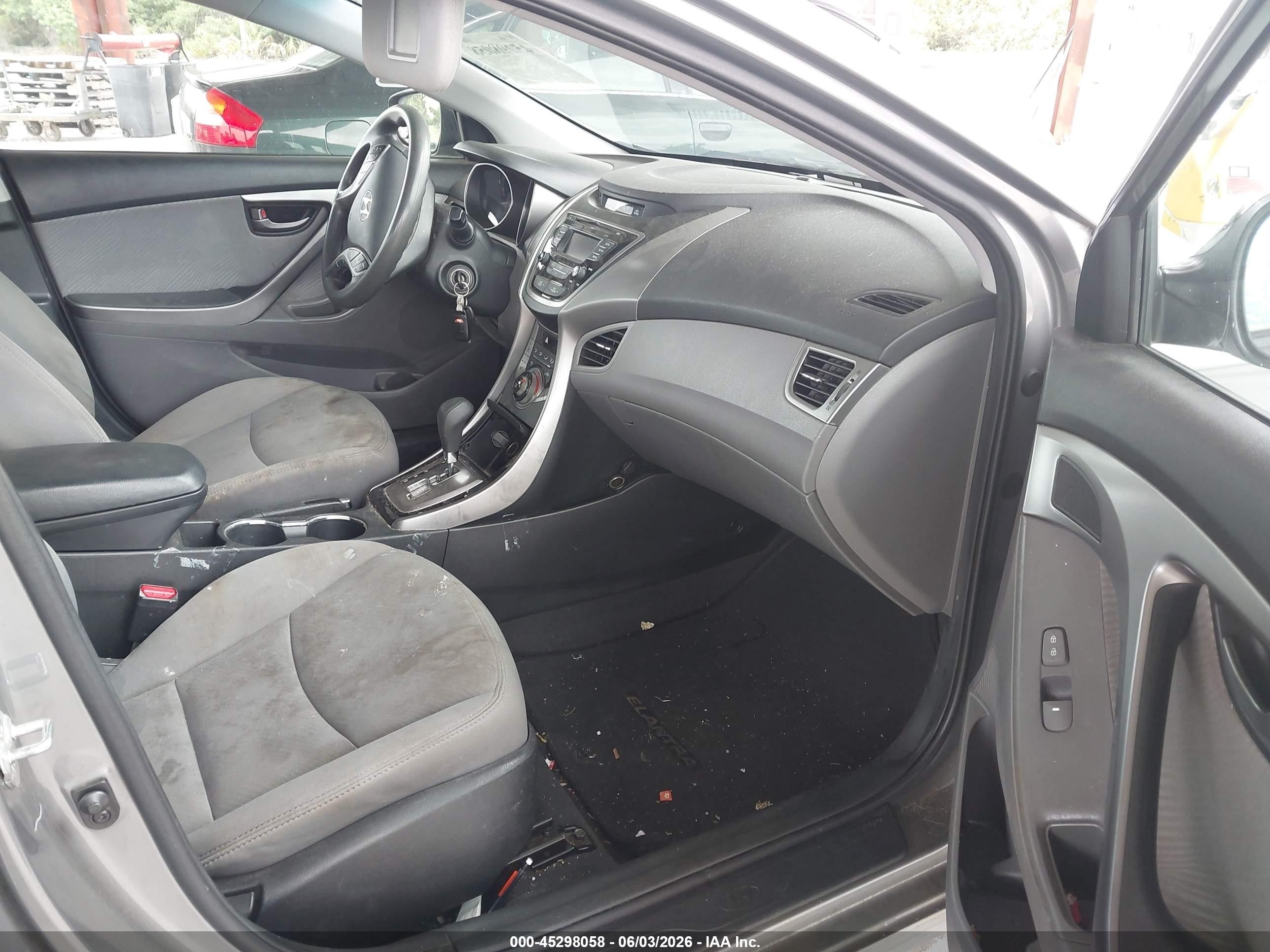 2013 Hyundai Elantra Gls Gray vin: 5NPDH4AE3DH221998