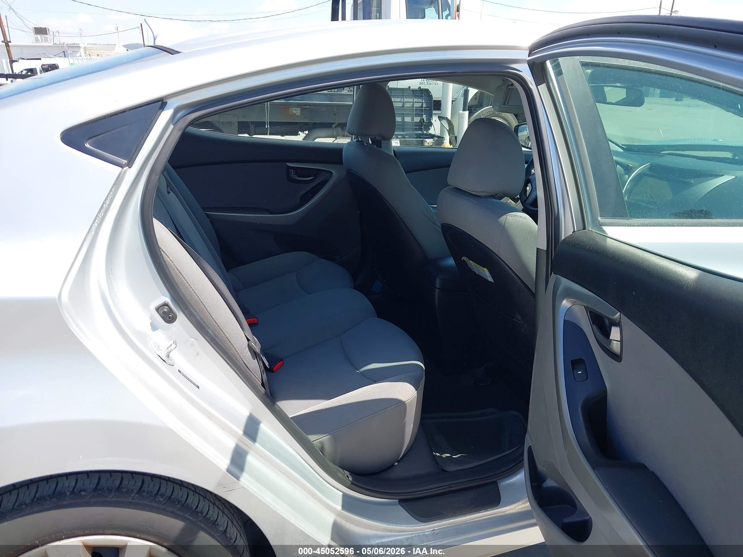 2013 Hyundai Elantra Gls Silver vin: 5NPDH4AE3DH225436