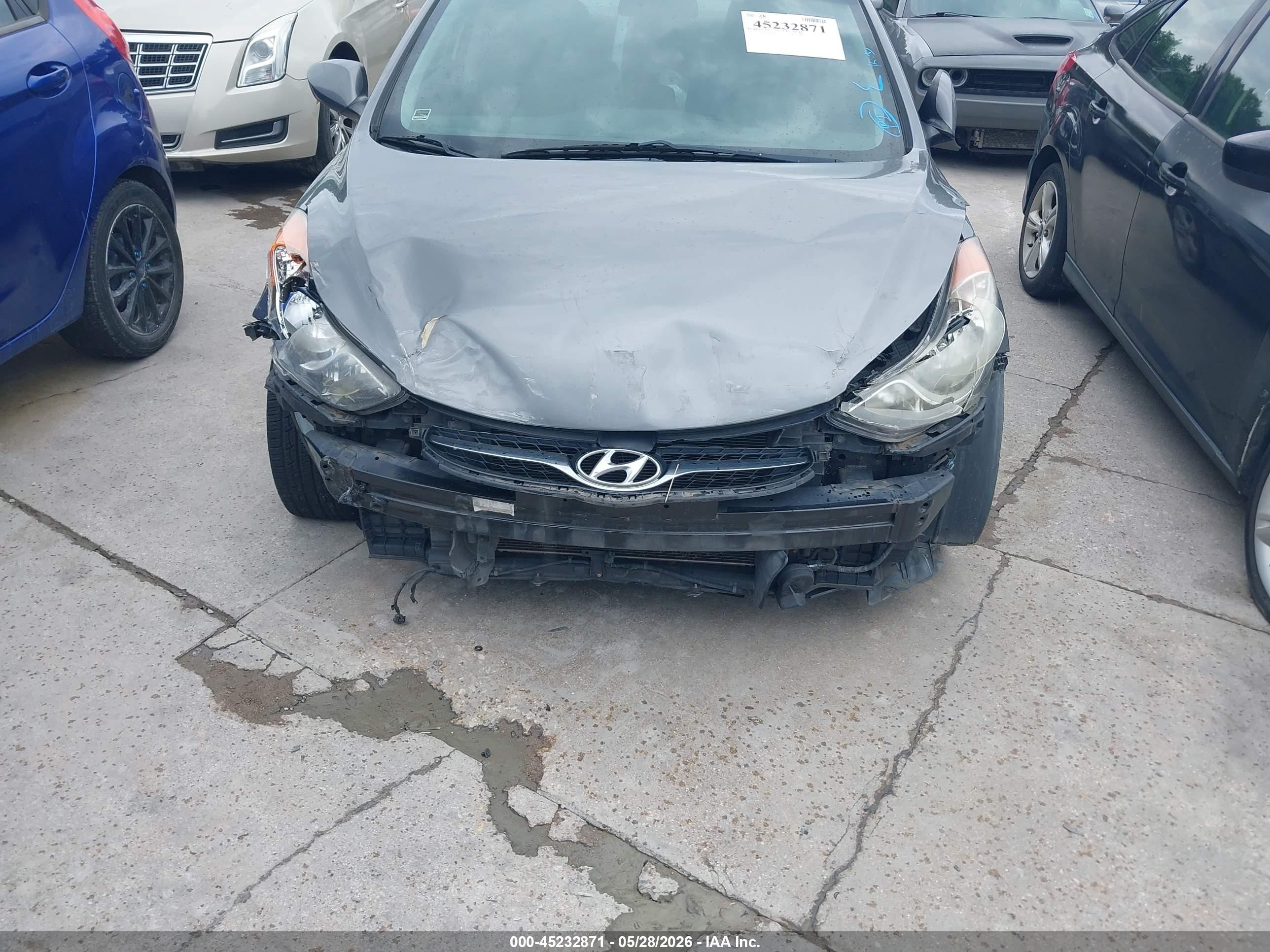 2013 Hyundai Elantra Gls Gray vin: 5NPDH4AE3DH260297