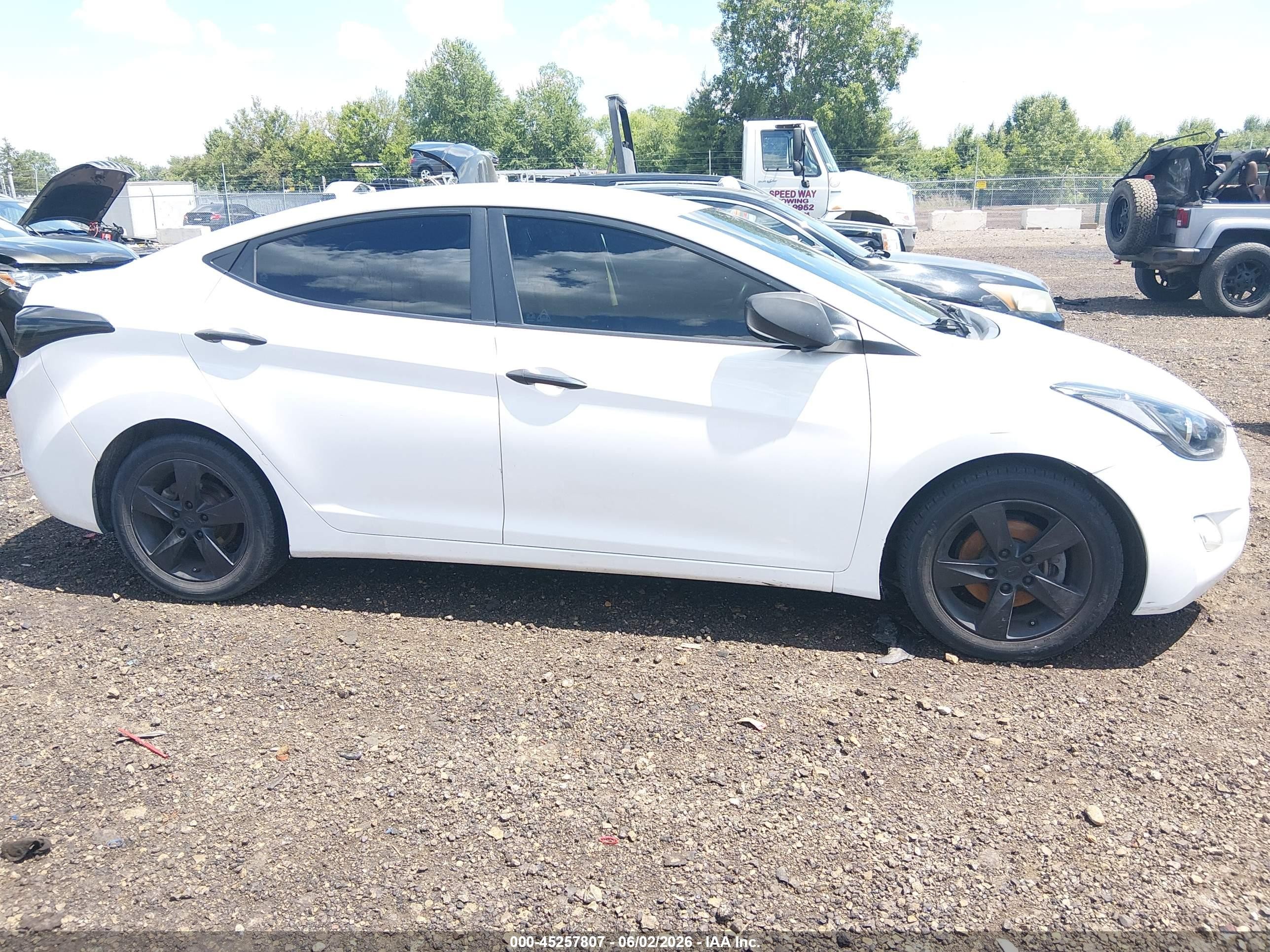 2013 Hyundai Elantra Gls White vin: 5NPDH4AE3DH276645