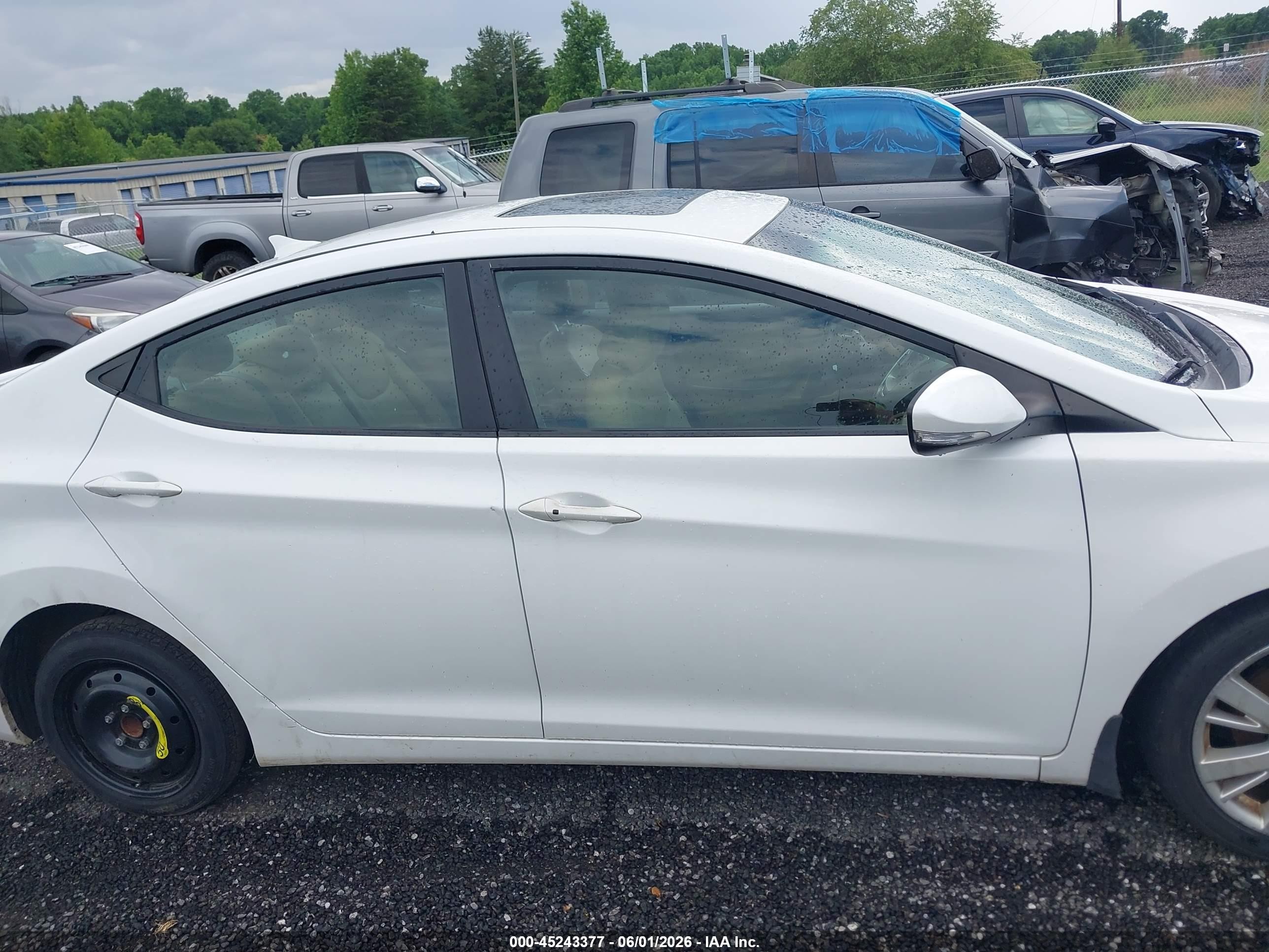 2013 Hyundai Elantra Limited White vin: 5NPDH4AE3DH280470