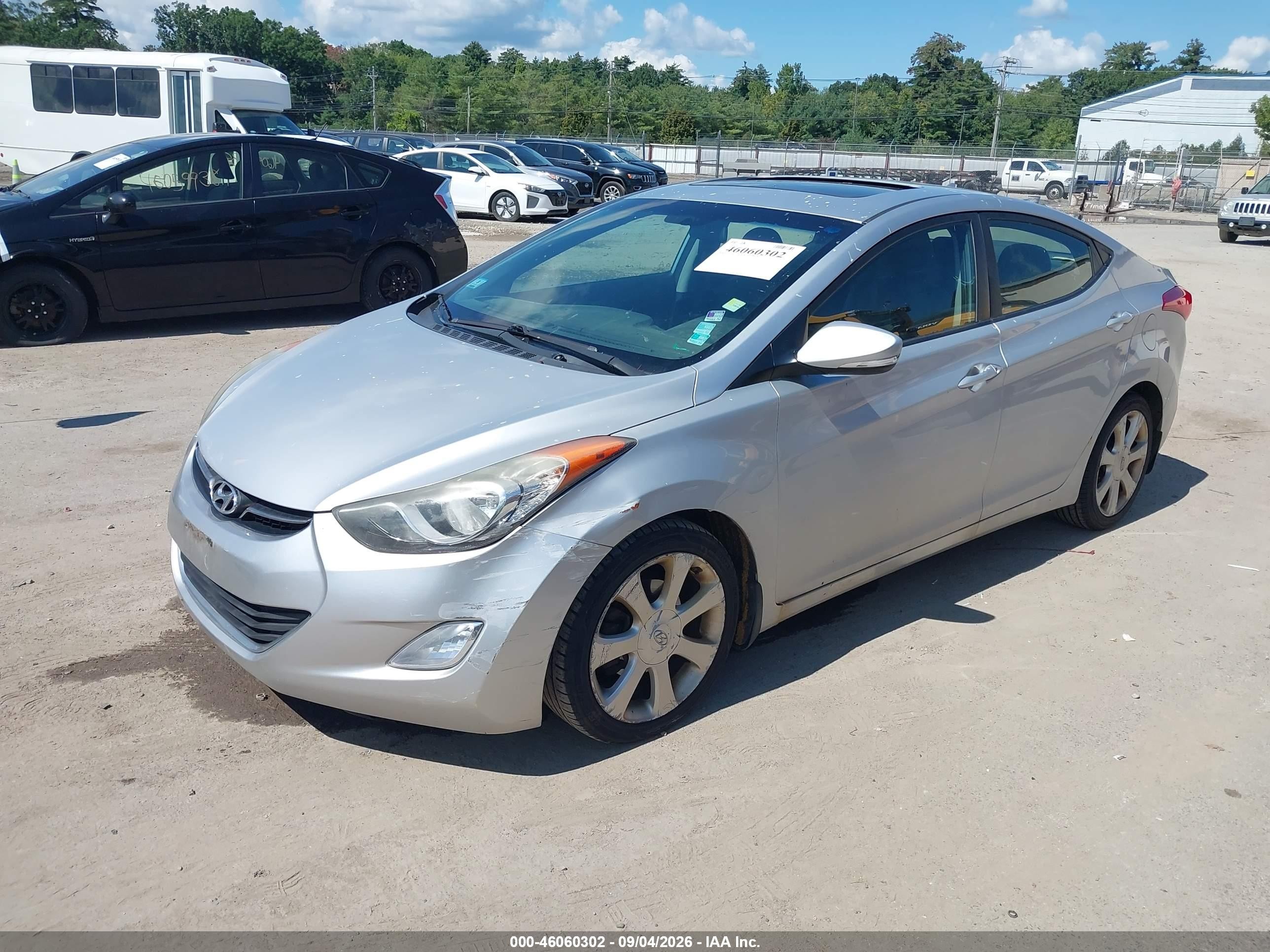 2013 Hyundai Elantra Limited Silver vin: 5NPDH4AE3DH284115
